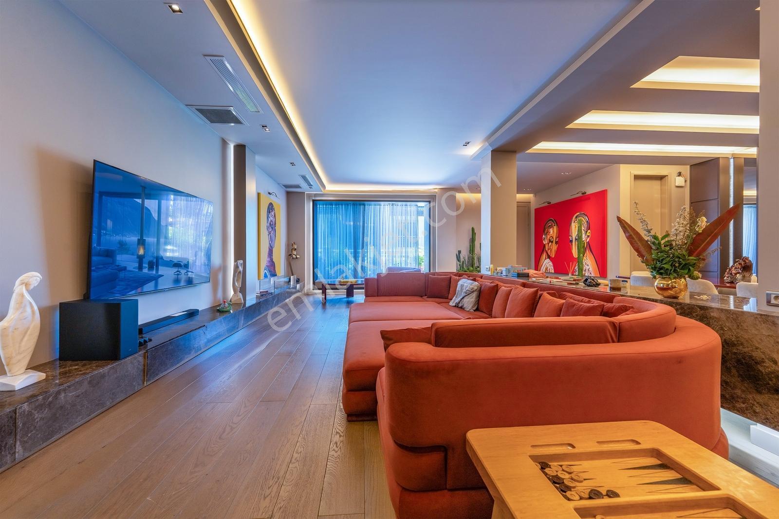 Acarkent'te Benzersiz Mimari | Tek Katlı Loft Penthouse Villa - Görsel 30