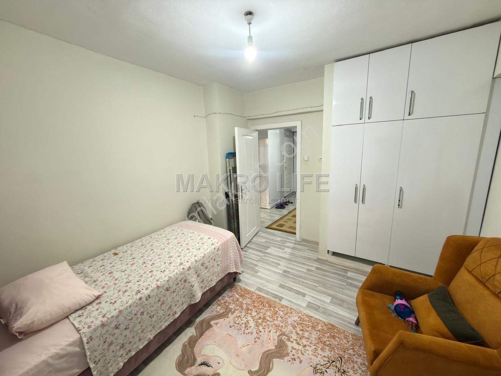 Koşuyolu Parkı Civarı Yapılı Merkezi Konumda Satılık 2+1 Daire - Görsel 13