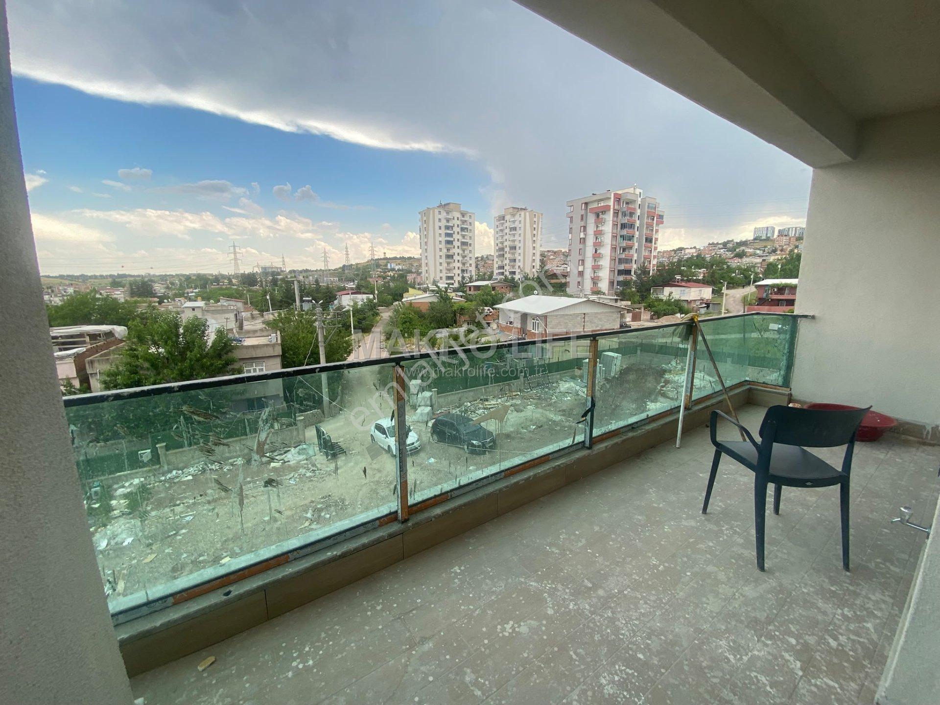 Toplu Konut Merkezi Konumda Satılık 3+1 Sıfır Daire - Görsel 13