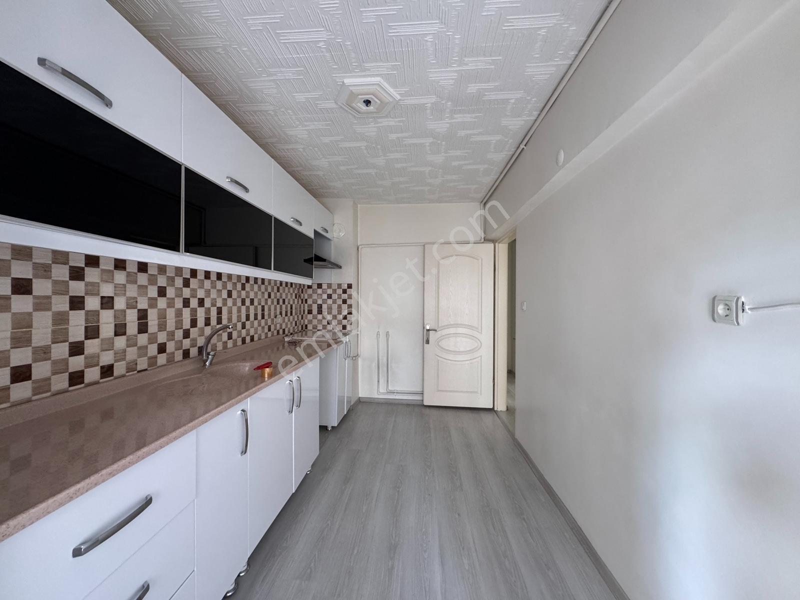 Göktaş'tan█ Okullar Bölgesinde Full Yapılı 3+1 Kiralık Daire - Görsel 12