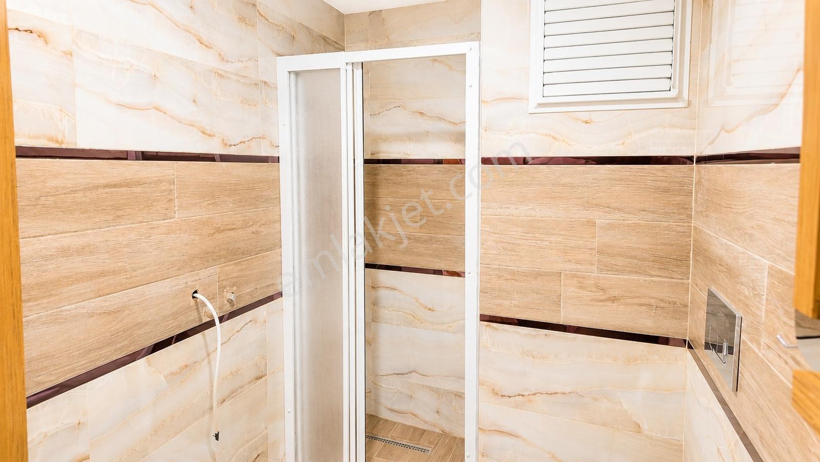Rönesans Plaza'da Kiralık Prestijli İş Yeri Ve Plaza Ofisi - Görsel 22