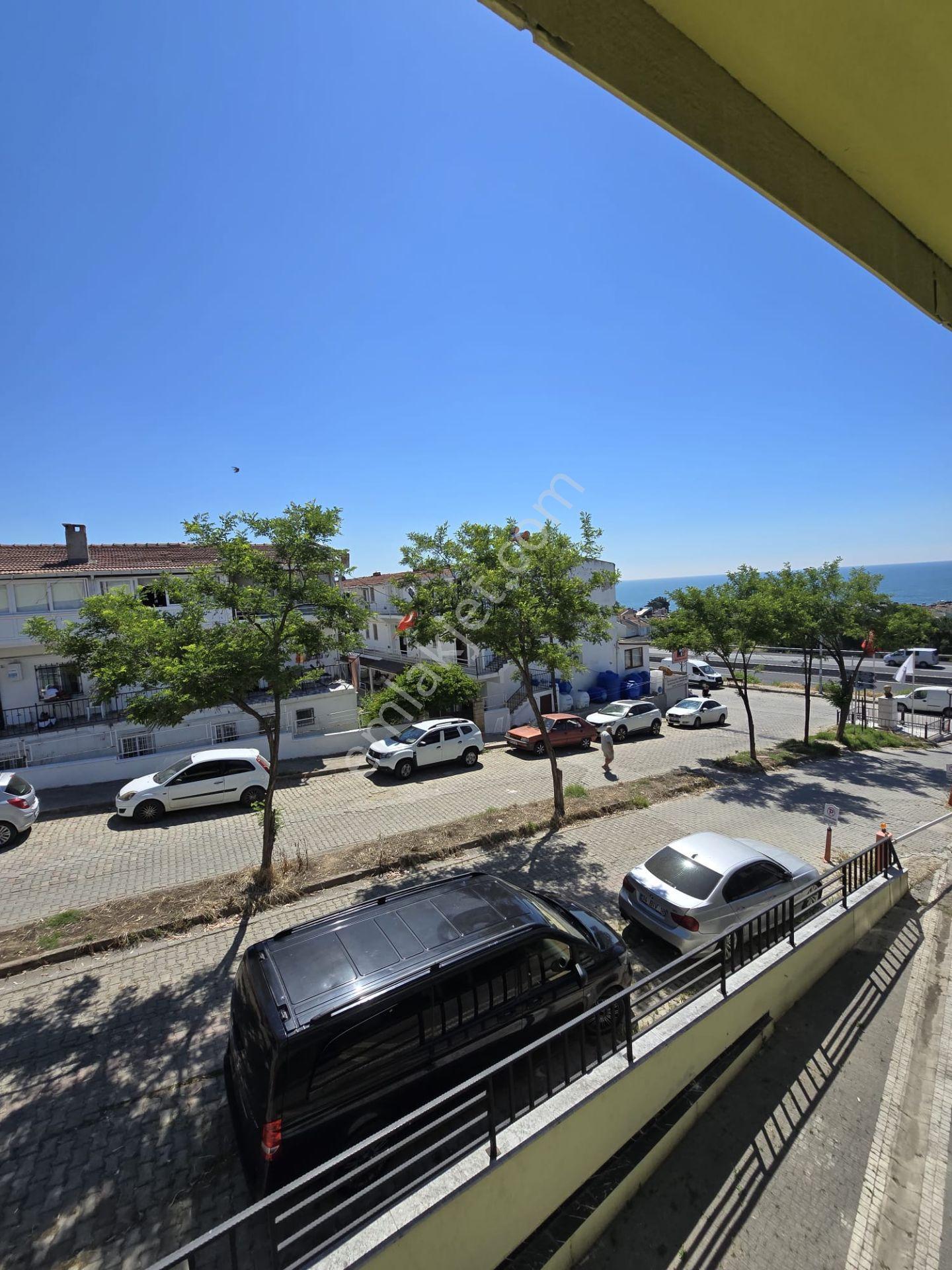 Demirkaya Rezidans'ta Kiralık 2+1 Daire Denize Yürüme Mesafesi - Görsel 3