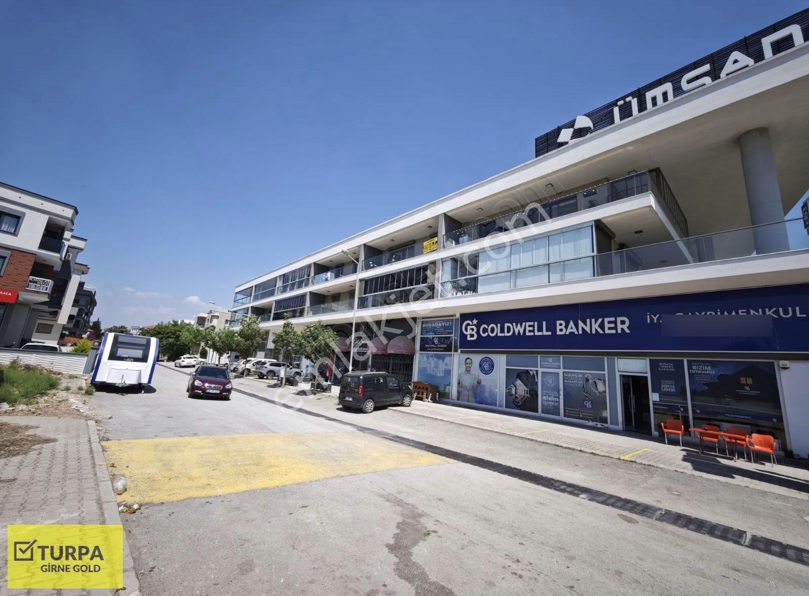 Menemen 9 Eylül'de İzabana Yakın Havuzlu Site, Kiralık Geniş 3+1 - Görsel 8