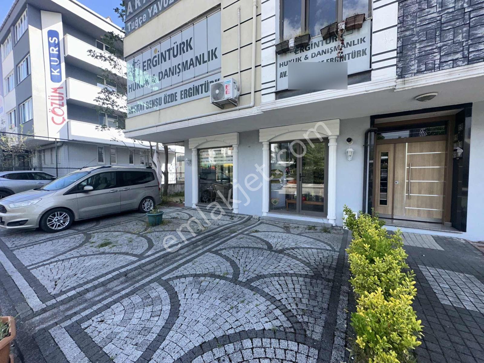 Turyap Premium'dan Alipaşa Mah.de Satılık Yol Üstünde Dükkan