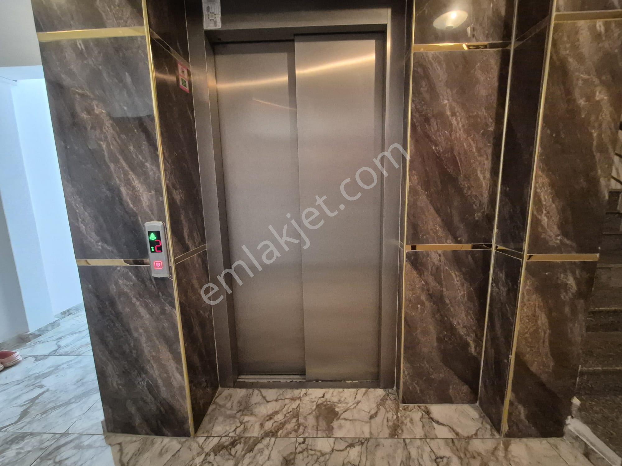 Çanakkale Merkez İsmetpaşa Mahallesi'nde Satılık 2+1 Eşyalı Daire - Görsel 22
