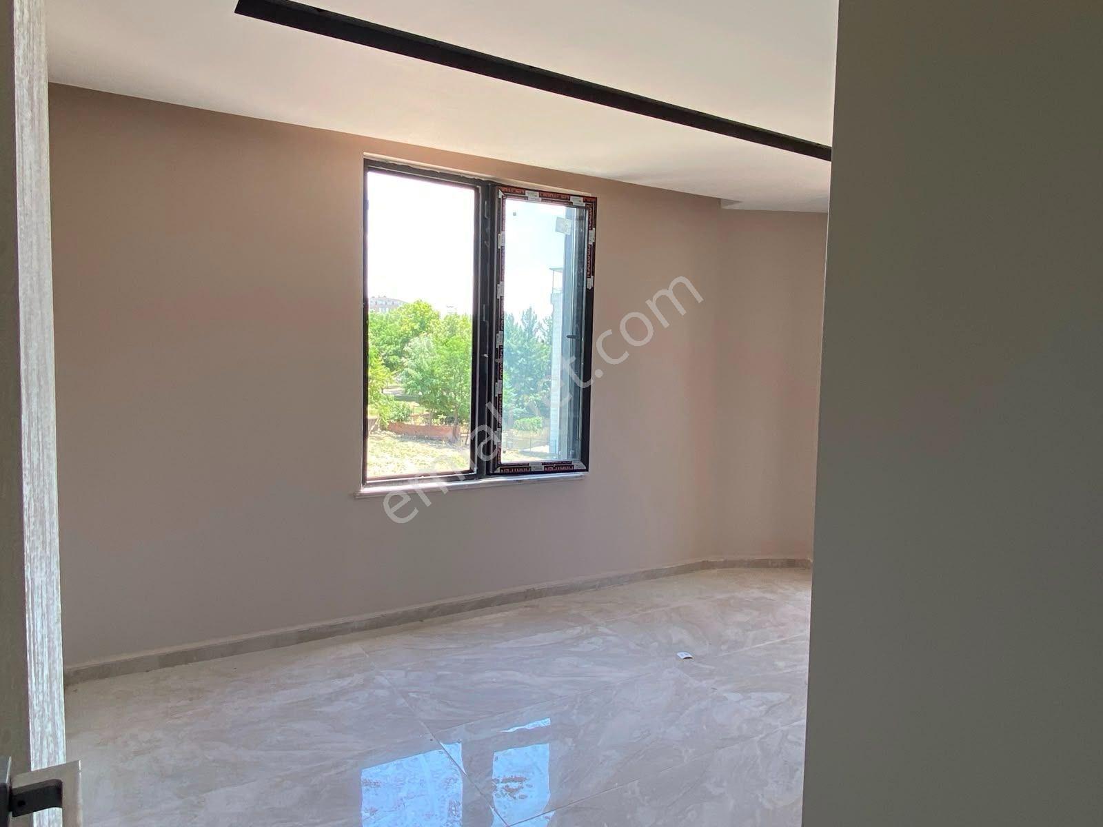 Emlak 72'den Fatih Mah.kiralık Ara Kat 2+1 Sıfır Daire - Görsel 12