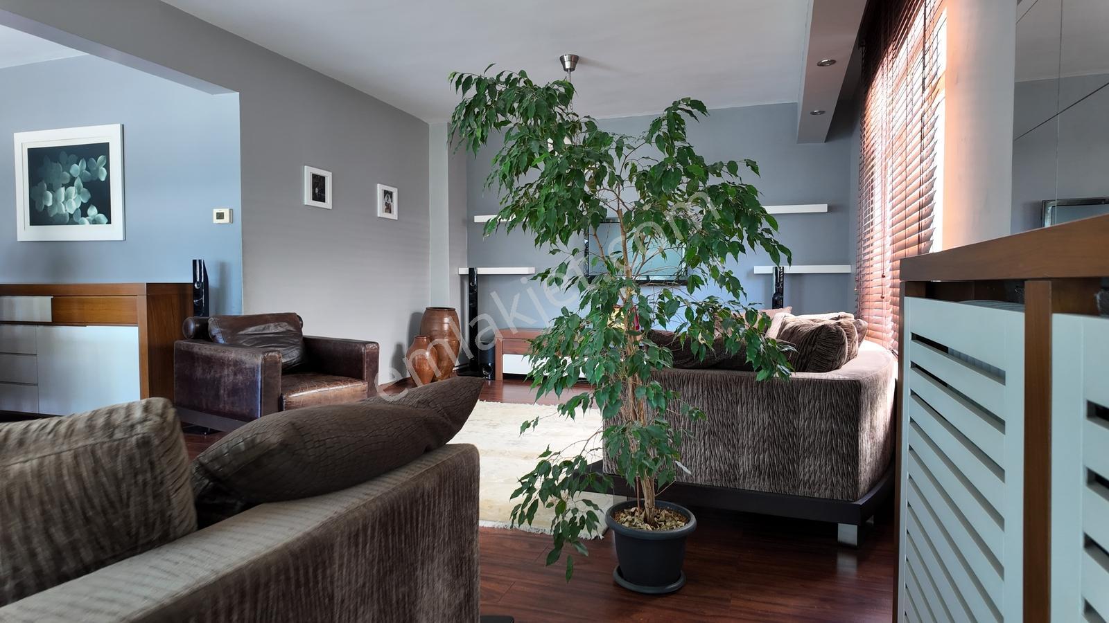 Ordu'nun En Merkezi Konumunda Eşyalı Kiralık 3+1 | Şık&ferah - Görsel 15