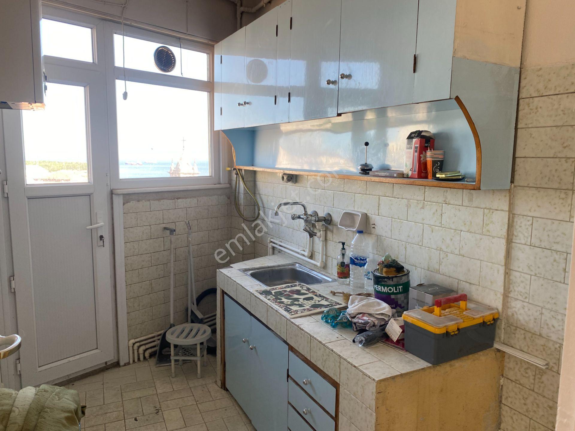 Destan-098 Kocamustafapaşa Cumartesi Pazar Civarı Deniz Manzaralı 2 Oda 1 Salon 80m2 - Görsel 6