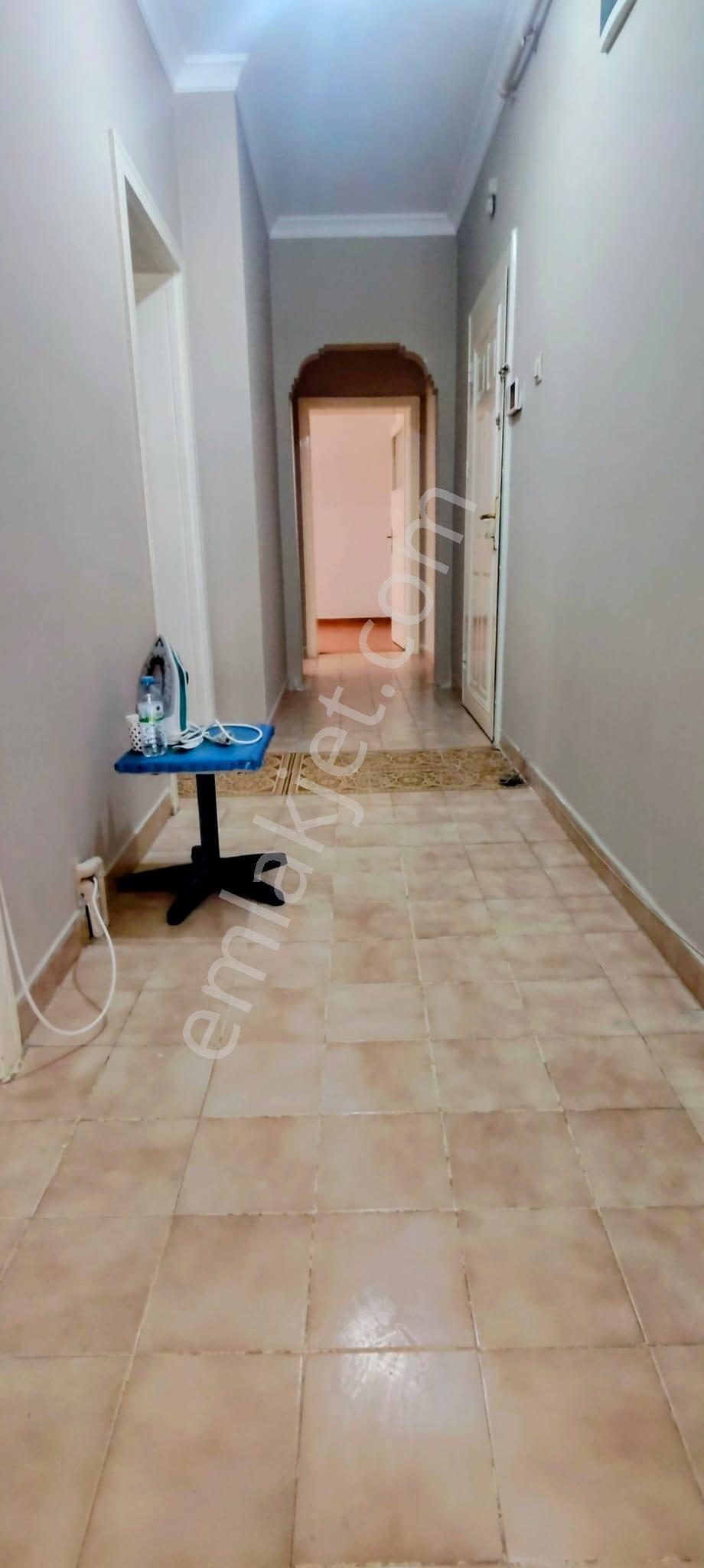 Bahçelievler De 2+1 Metroya Yakın Giriş Kat Ön Cephe Daire - Görsel 8