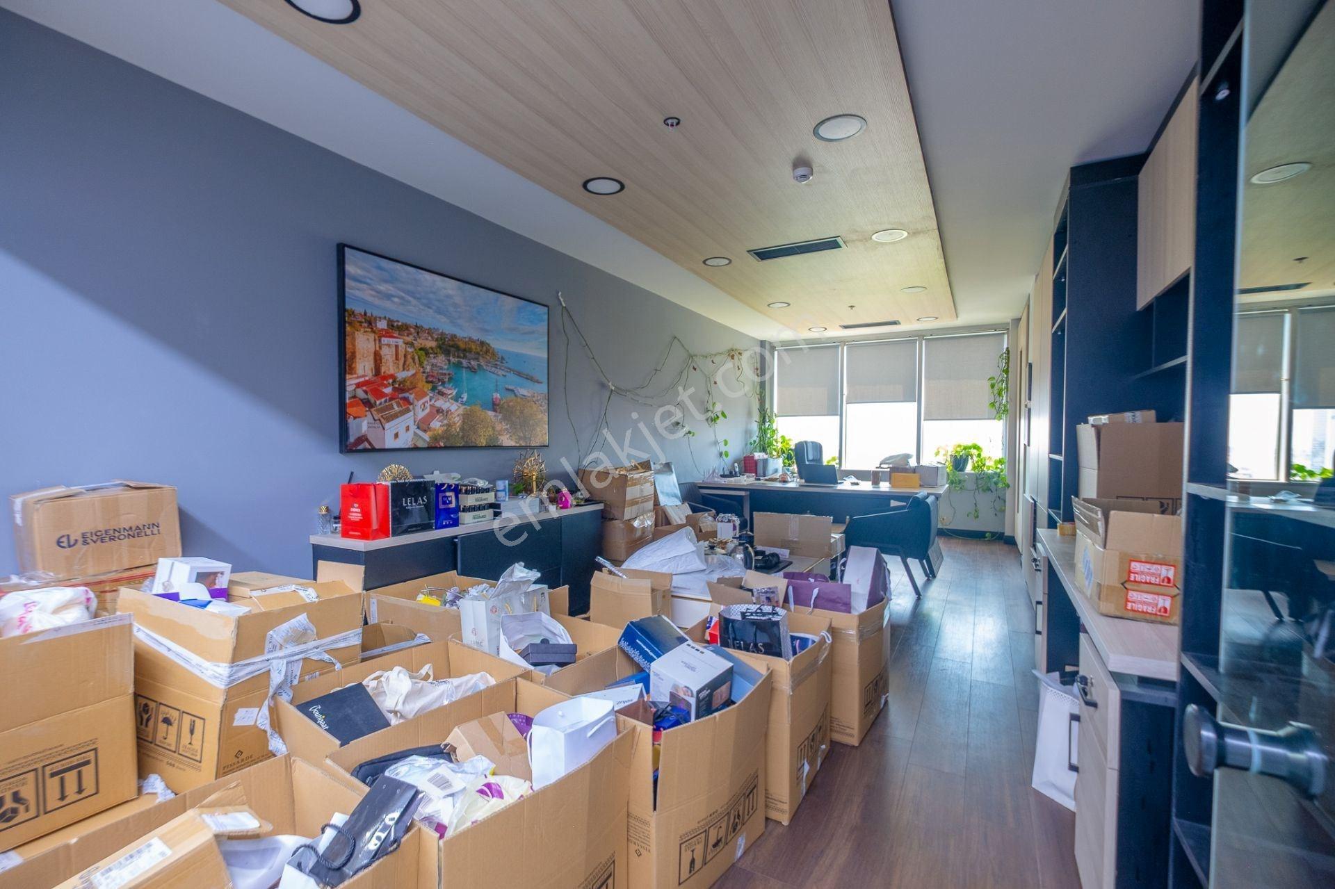 İstoç'da Full Yapılı Kiralık 1000 M2 Tam Kat Plaza - Görsel 27
