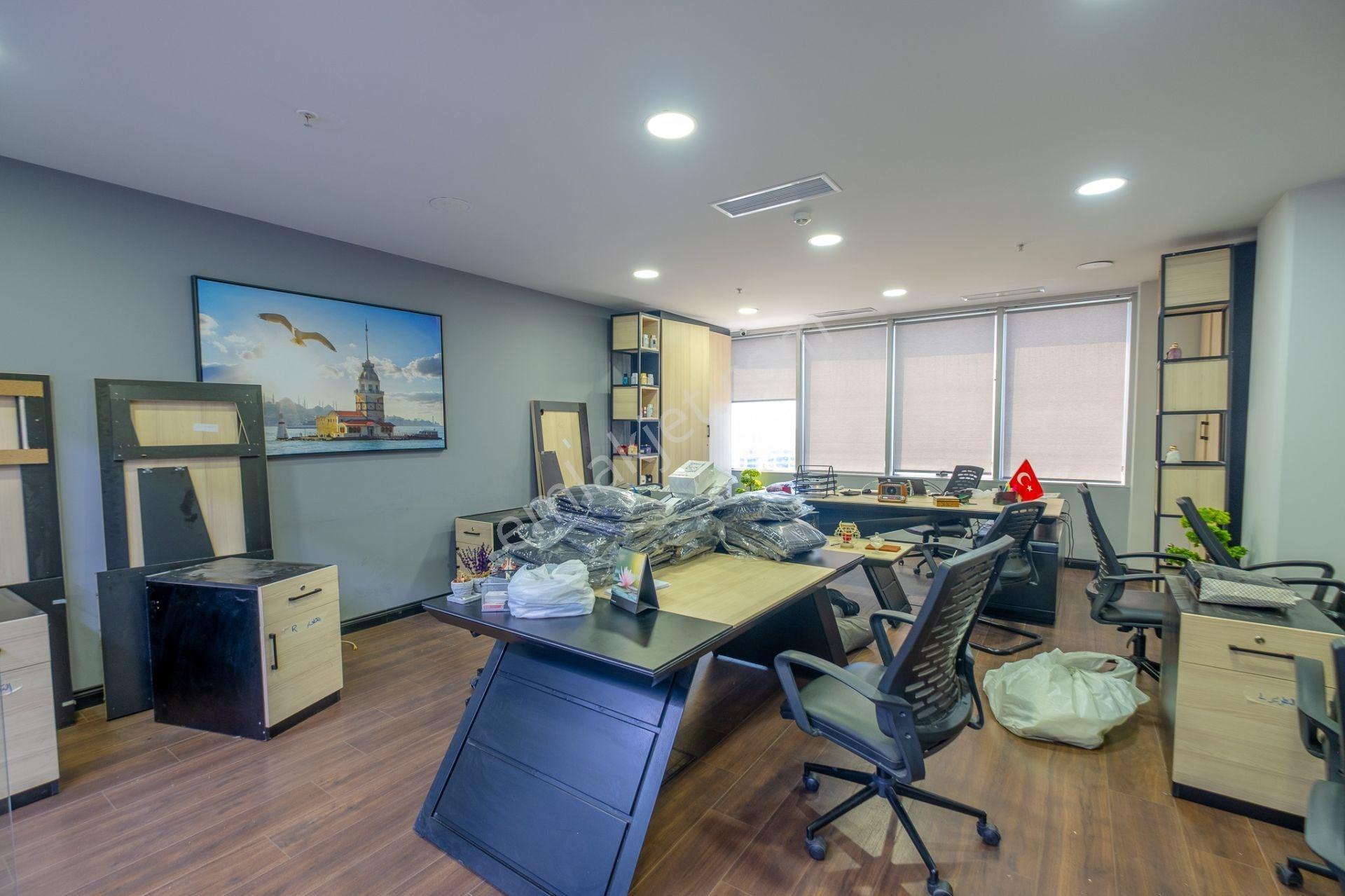 İstoç'da Full Yapılı Kiralık 1000 M2 Tam Kat Plaza - Görsel 31