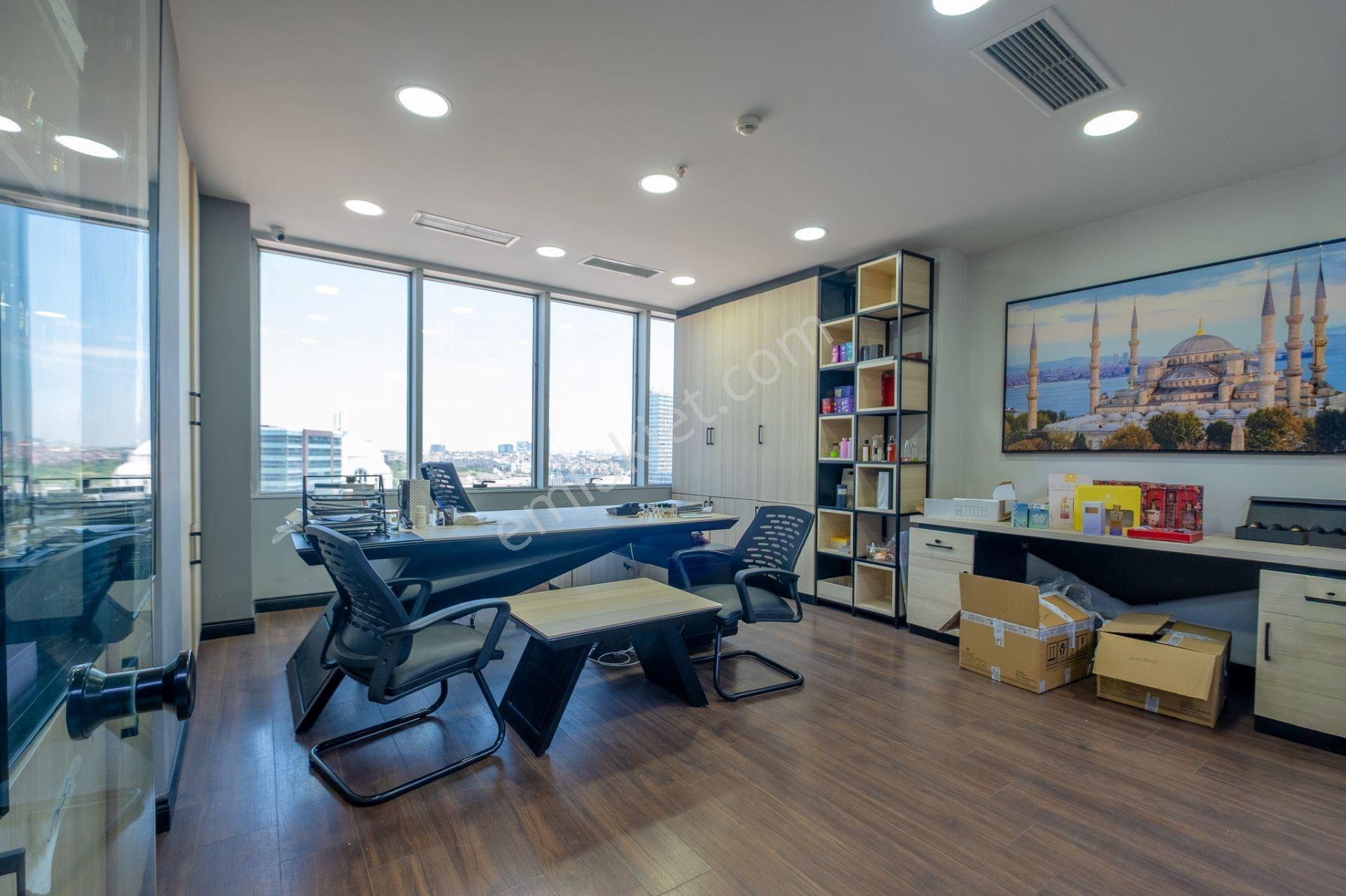 İstoç'da Full Yapılı Kiralık 1000 M2 Tam Kat Plaza - Görsel 18