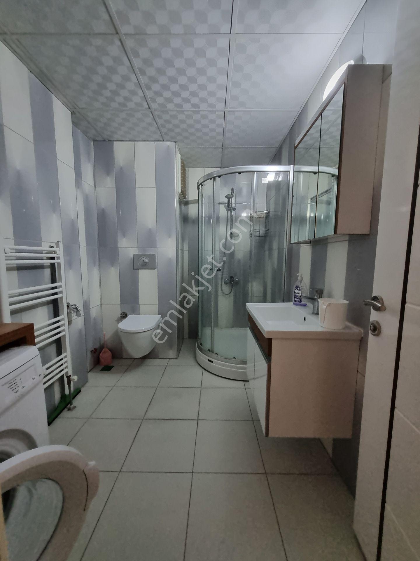 Çarşı Merkezde Doğalgazlı Eşyalı 1+1 Kiralık Geniş Daire - Görsel 15