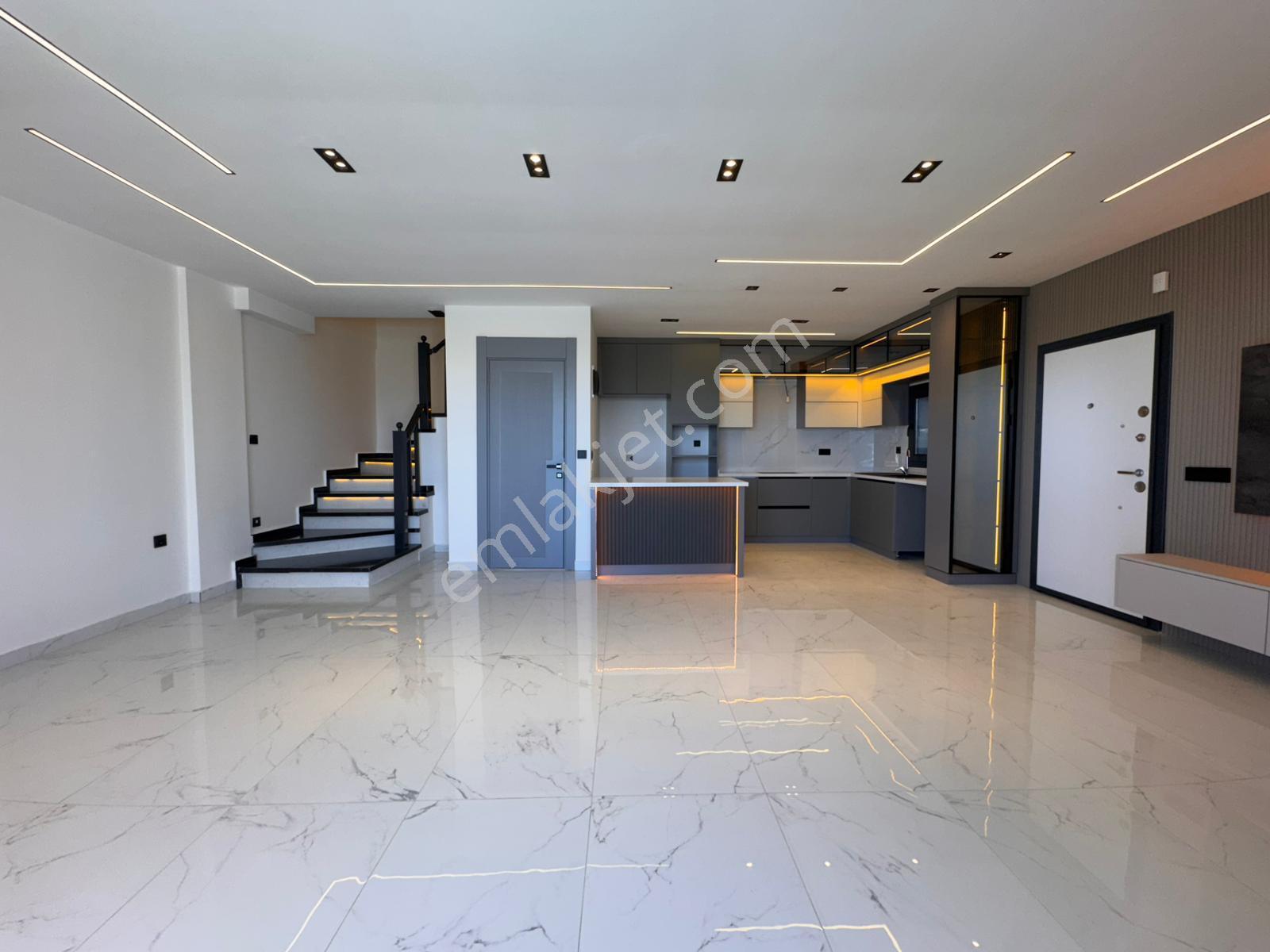 Didim Efeler Mahallesinde Akıllı Sistem Satılık Müstakil Havuzlu Sıfır Villa - Görsel 8