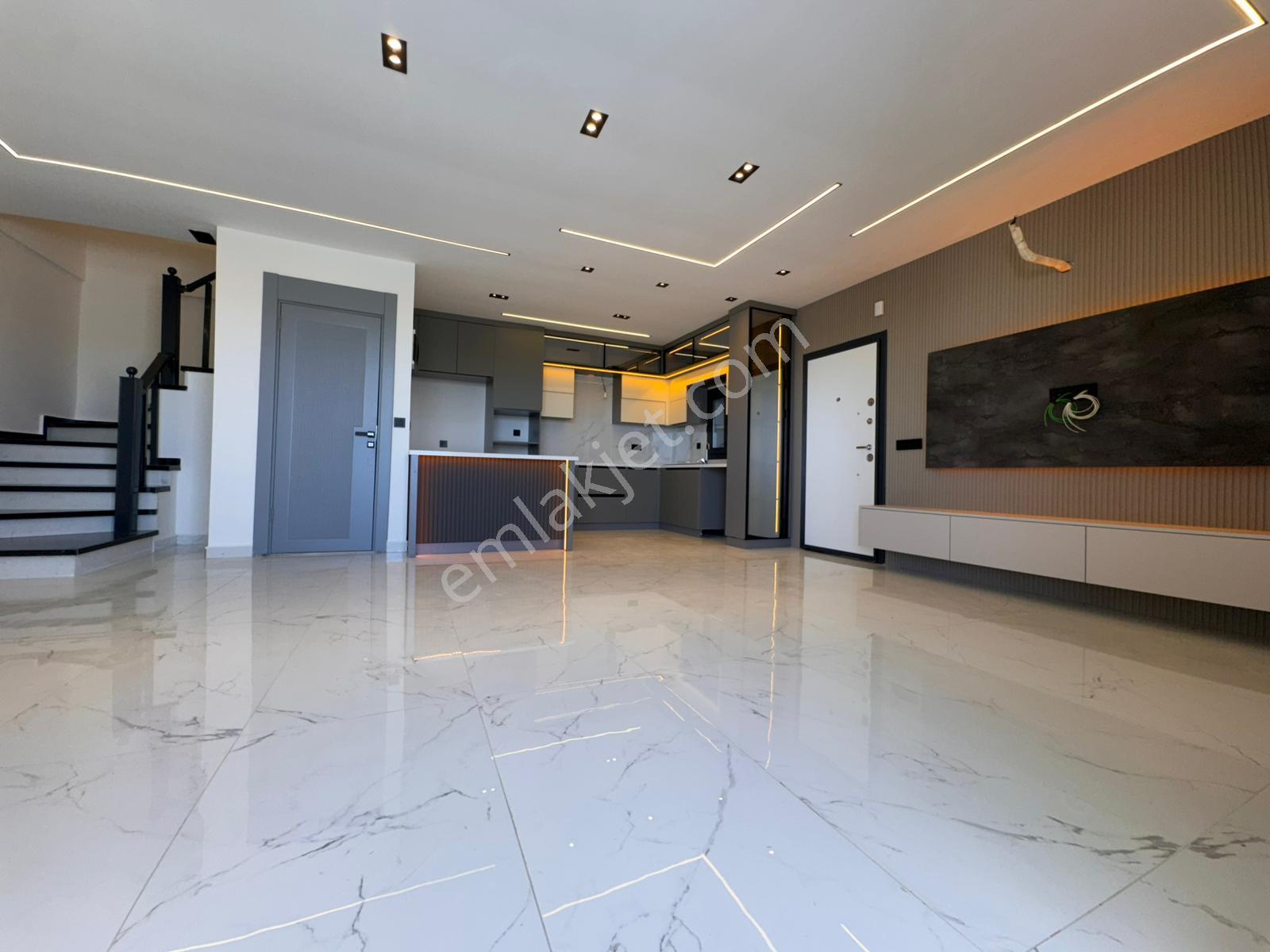 Didim Efeler Mahallesinde Akıllı Sistem Satılık Müstakil Havuzlu Sıfır Villa - Görsel 13