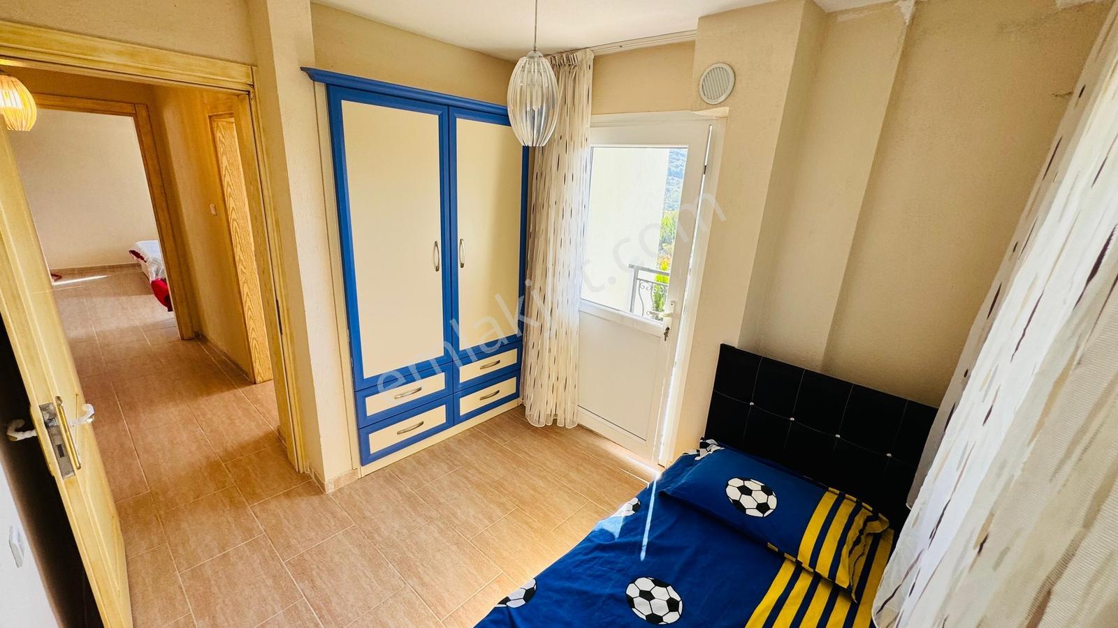 Maydanoz Koyu Denize 720m Gözdem Sitesi'nde 5+1 Satılık Villa - Görsel 16
