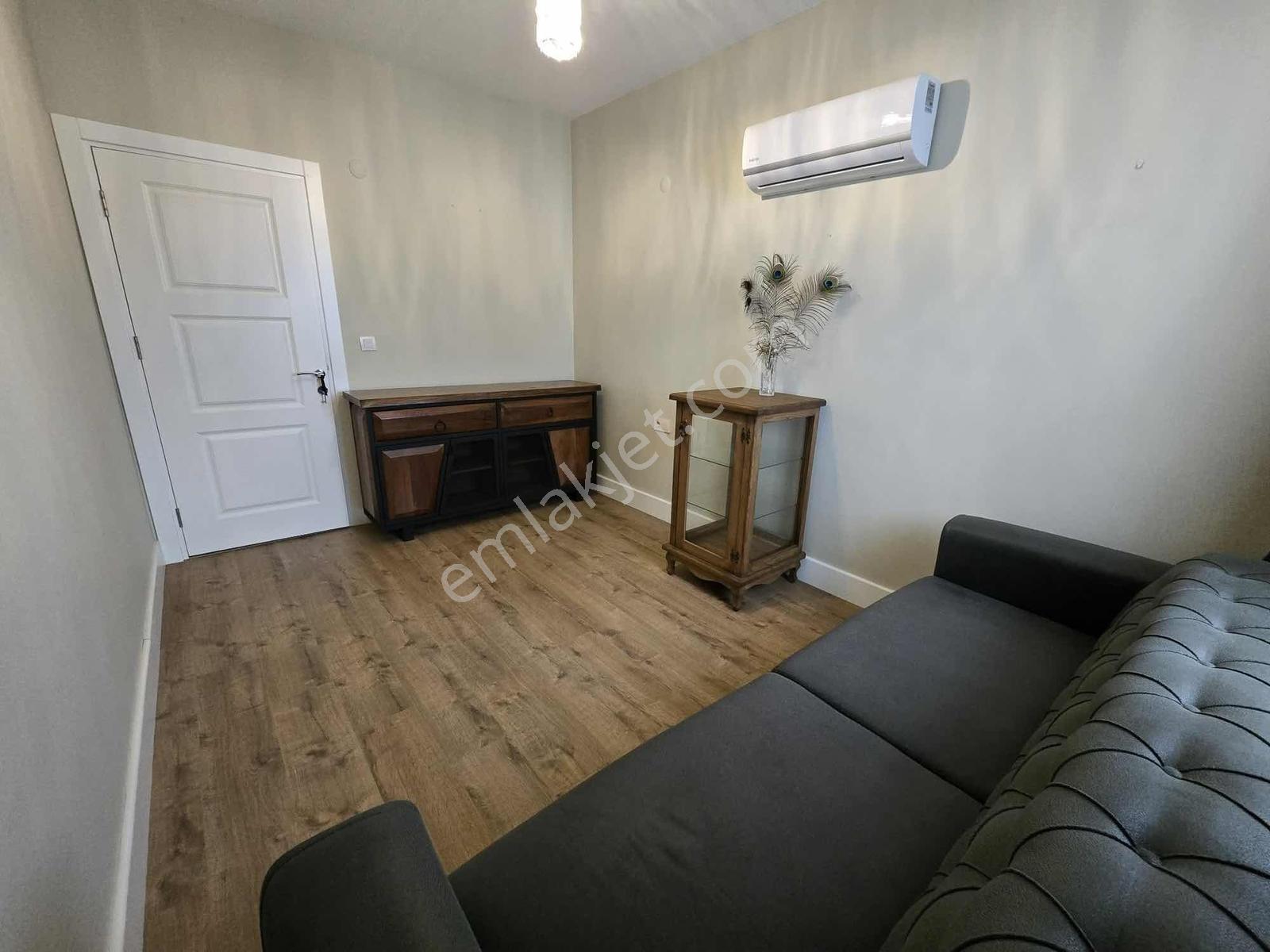 Tuzla Mah'de Uzun Dönem Eşyalı Kiralık 3+1 Daire - Görsel 6