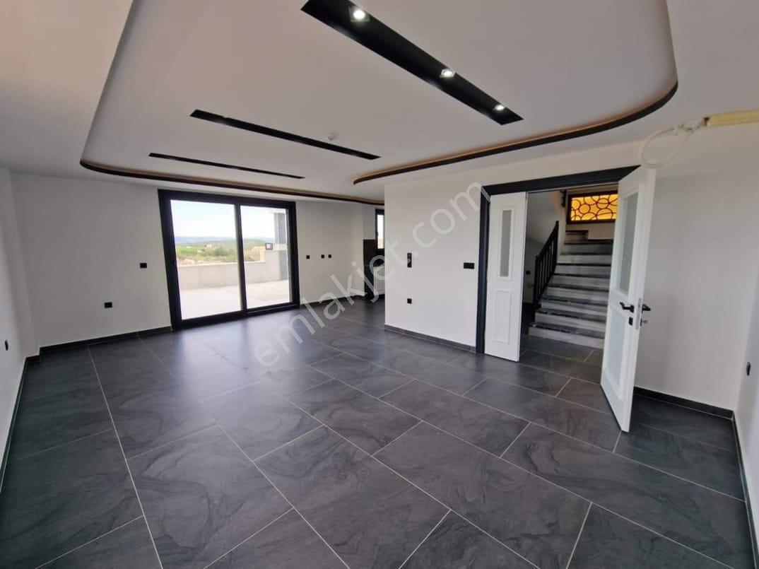 Hisar Mahallesinde Tam Müstakil Villa Çiftçi Grp - Görsel 11