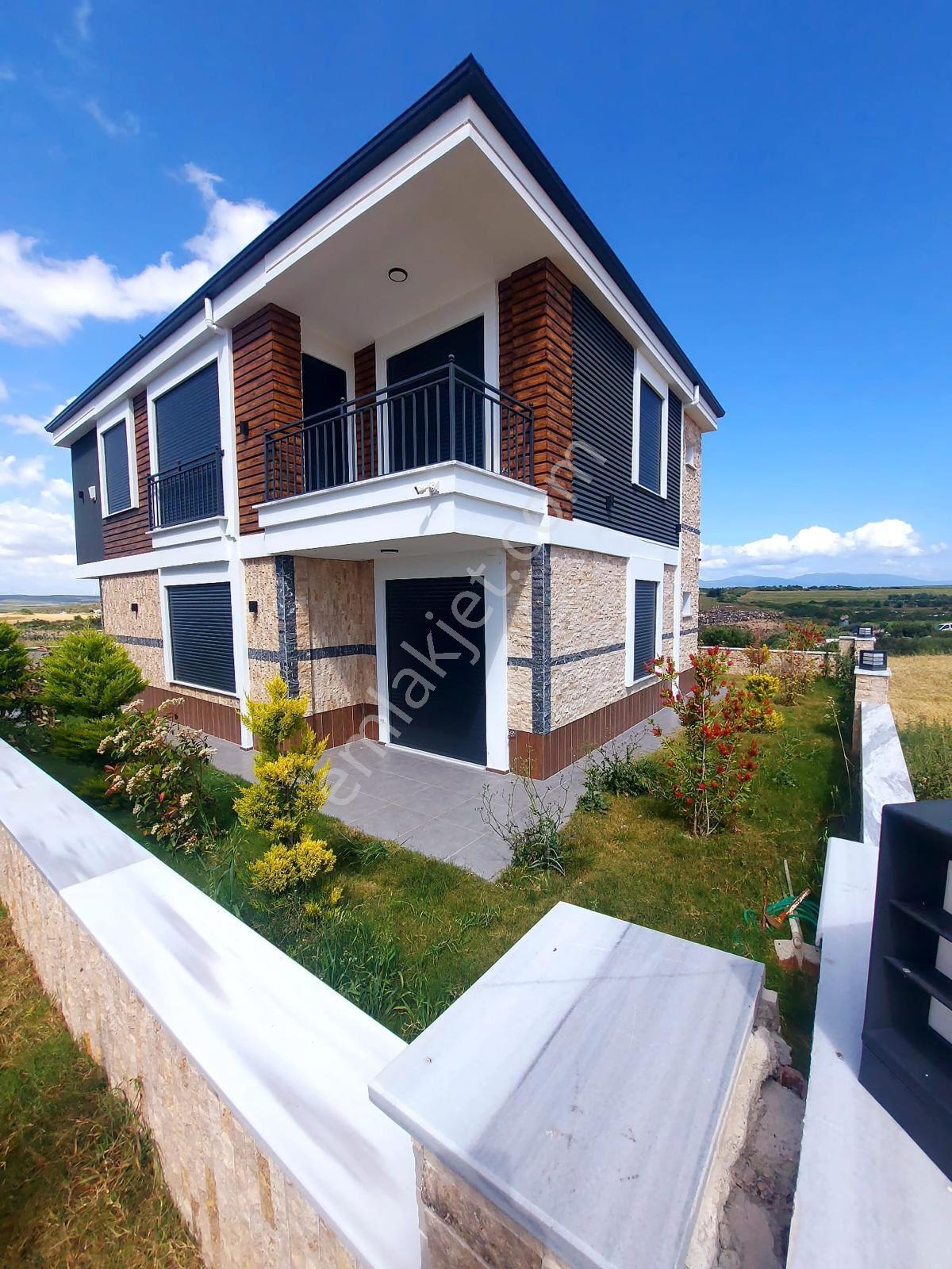Hisar Mahallesinde Tam Müstakil Villa Çiftçi Grp - Görsel 3