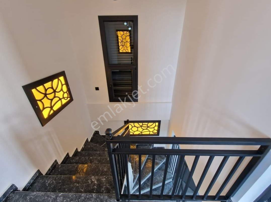 Hisar Mahallesinde Tam Müstakil Villa Çiftçi Grp - Görsel 19