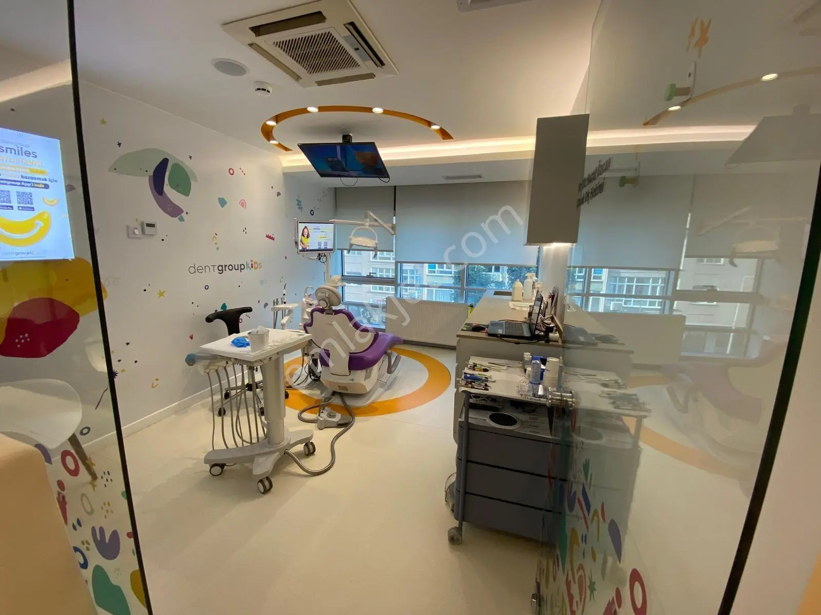Haznedar'da Satılık Plaza Kurumsal Kiracılı - Görsel 22