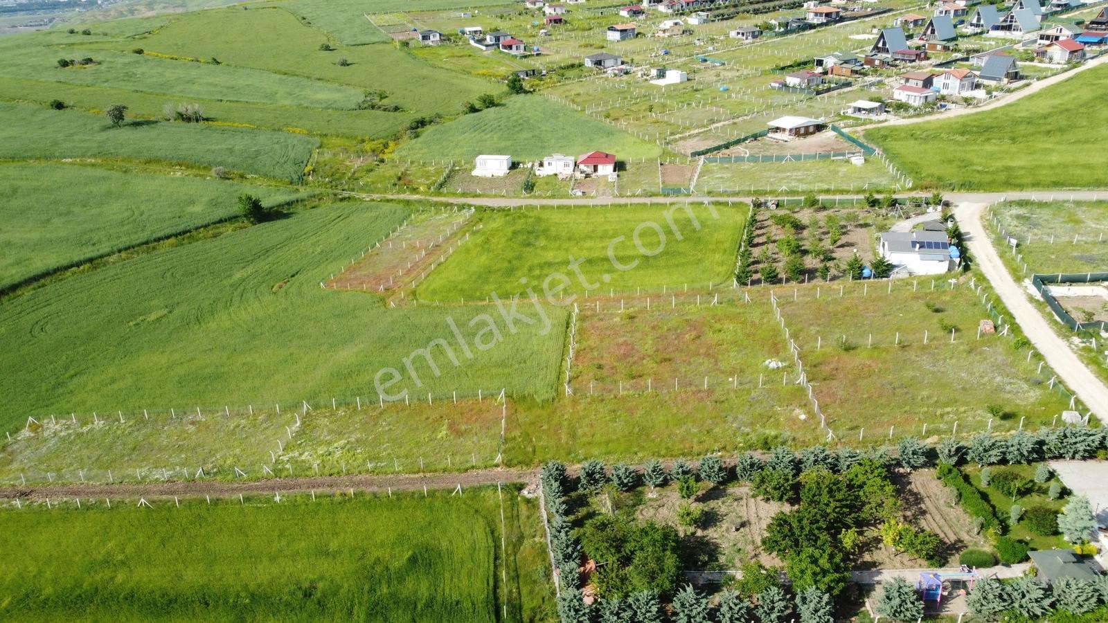 Gicik Te 280 Metre Tapulu Tel Örgülü Manzaralı Bahçe - Görsel 9