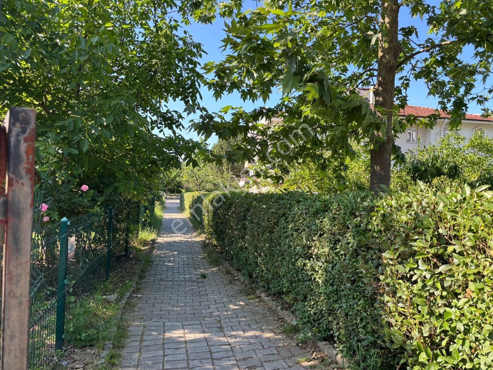 Gölcük Kiralık 3+1 Kalıcıkonut 3 .kat - Görsel 24