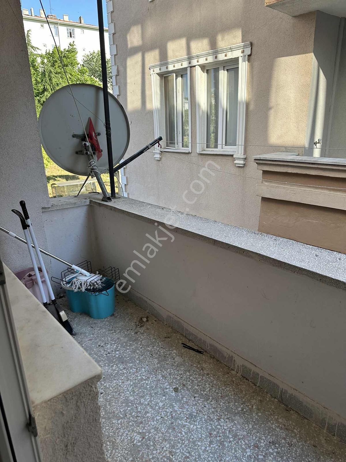 Gaye Bloklarında Kiralık 2+1 | 100 M² | Ferah | Merkezi Konum - Görsel 2