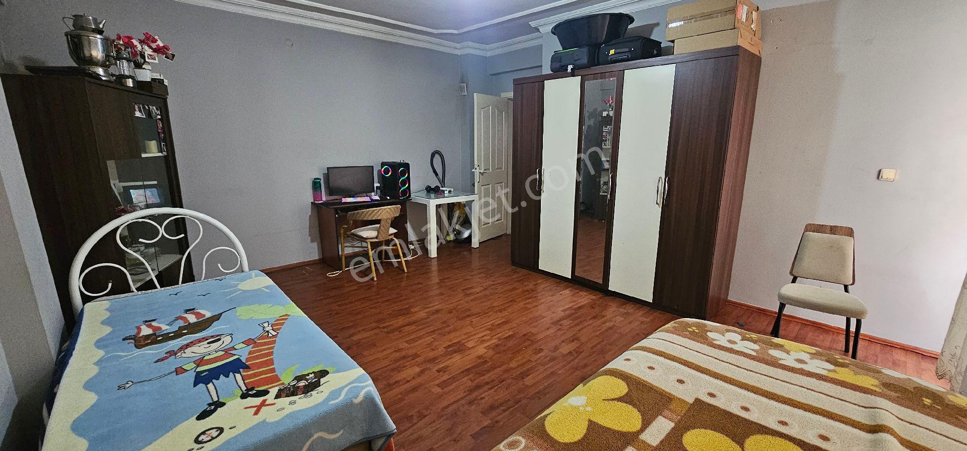 Kasaplar Mahallesinde Satılık Arakat,kapalı Mutfak,140 M² Net 3+1 Daire - Görsel 23