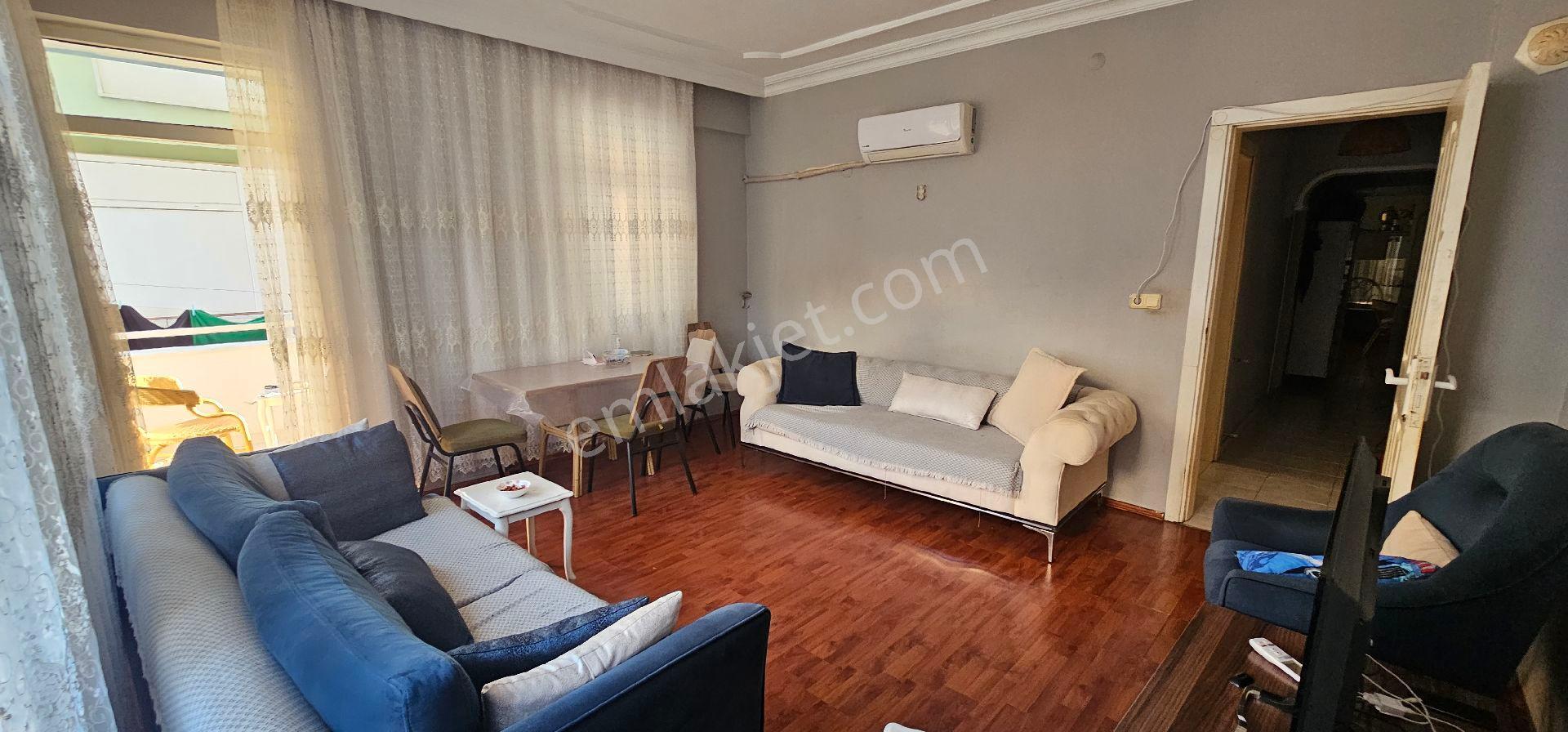 Kasaplar Mahallesinde Satılık Arakat,kapalı Mutfak,140 M² Net 3+1 Daire - Görsel 8