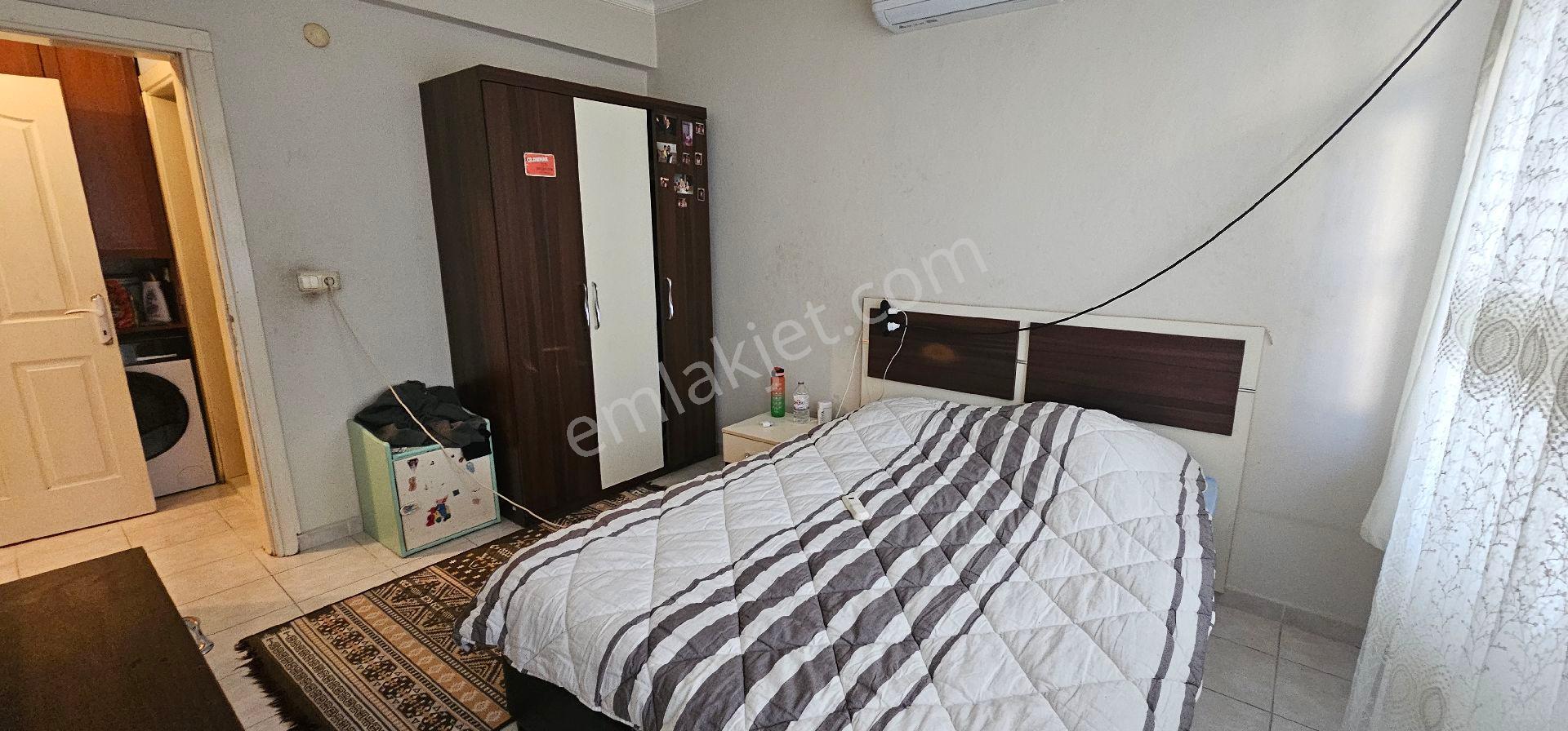 Kasaplar Mahallesinde Satılık Arakat,kapalı Mutfak,140 M² Net 3+1 Daire - Görsel 15