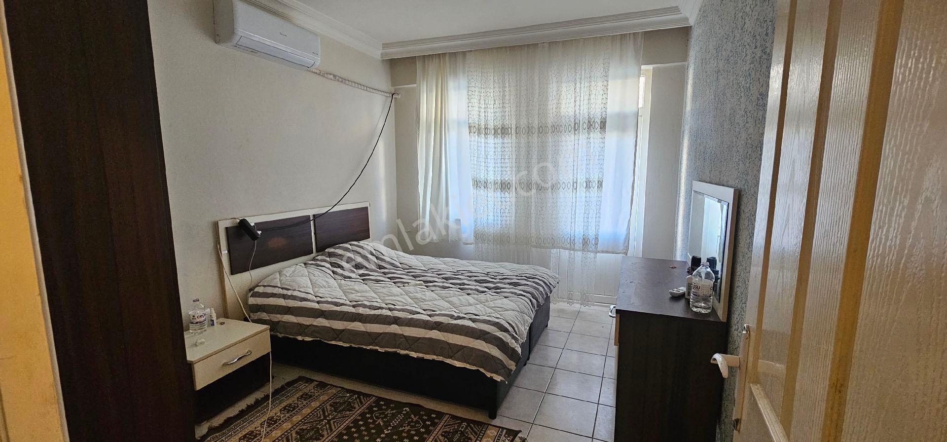 Kasaplar Mahallesinde Satılık Arakat,kapalı Mutfak,140 M² Net 3+1 Daire - Görsel 14