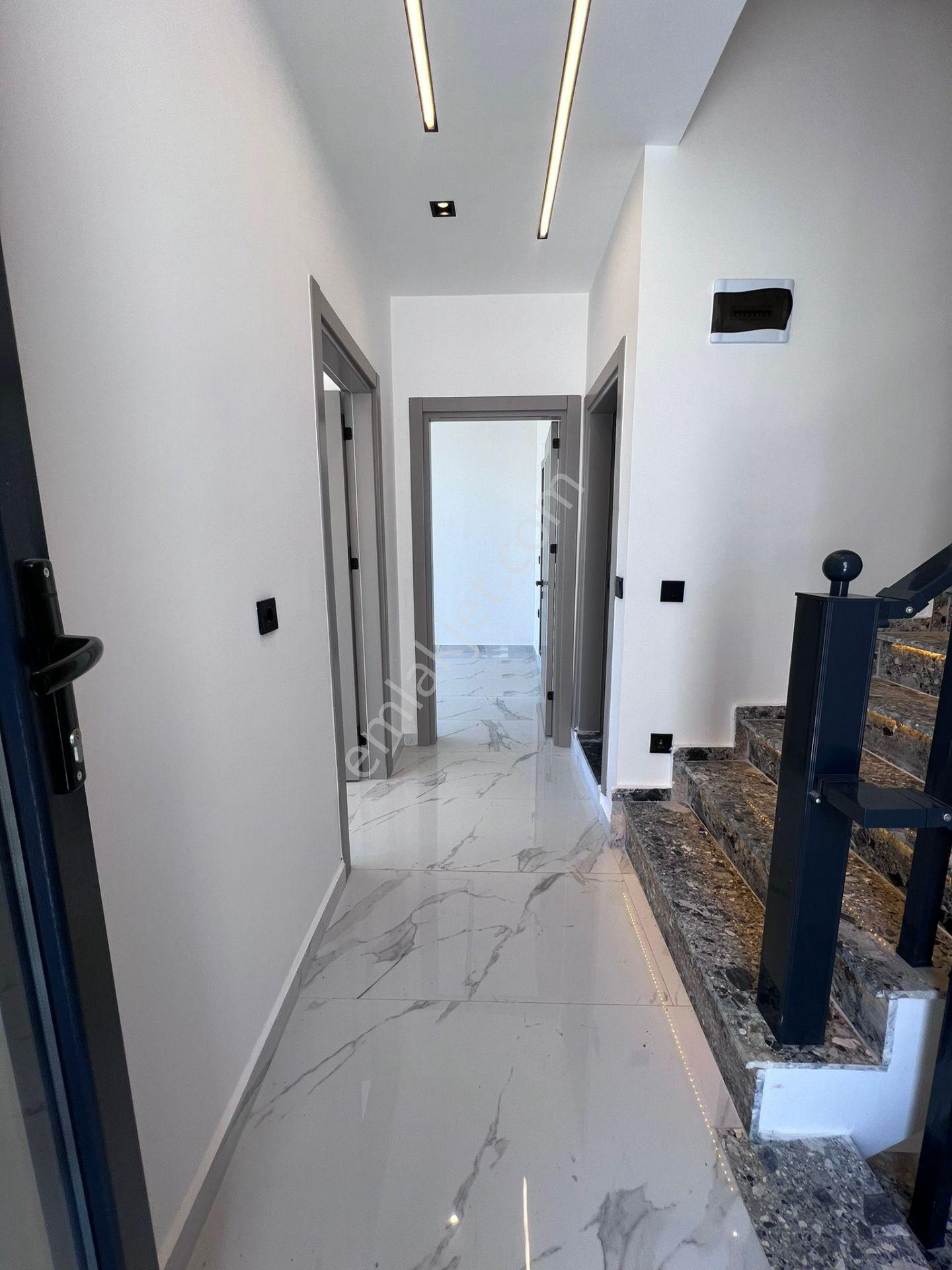Didim Hisarda Akıllı Sistem 4+1 Kendine Ait Havuzlu Sıfır Villa - Görsel 12