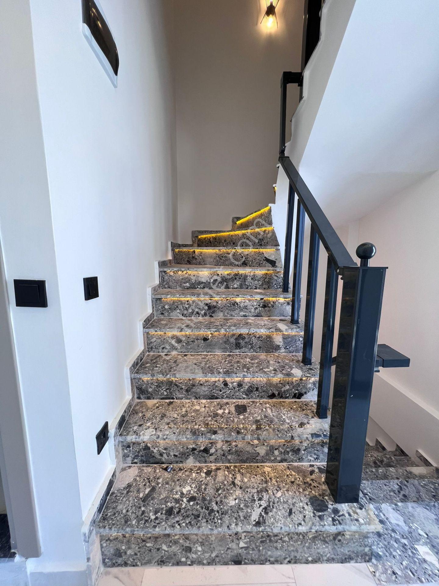 Didim Hisarda Akıllı Sistem 4+1 Kendine Ait Havuzlu Sıfır Villa - Görsel 19