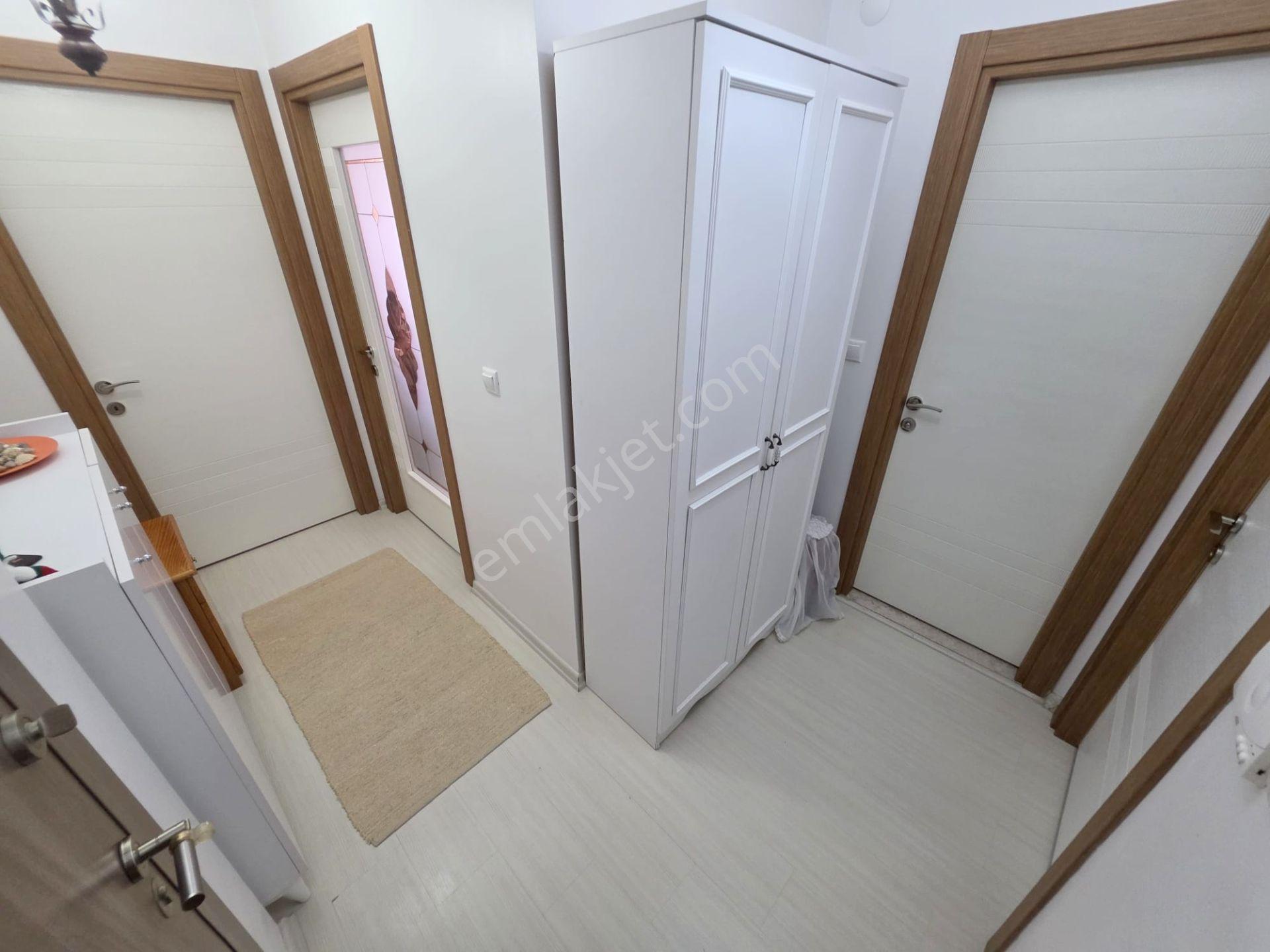 ▇altınkum'da Şık Tasarımlı Geniş Balkonlu Ön Cephe 2+1 Daire - Görsel 4