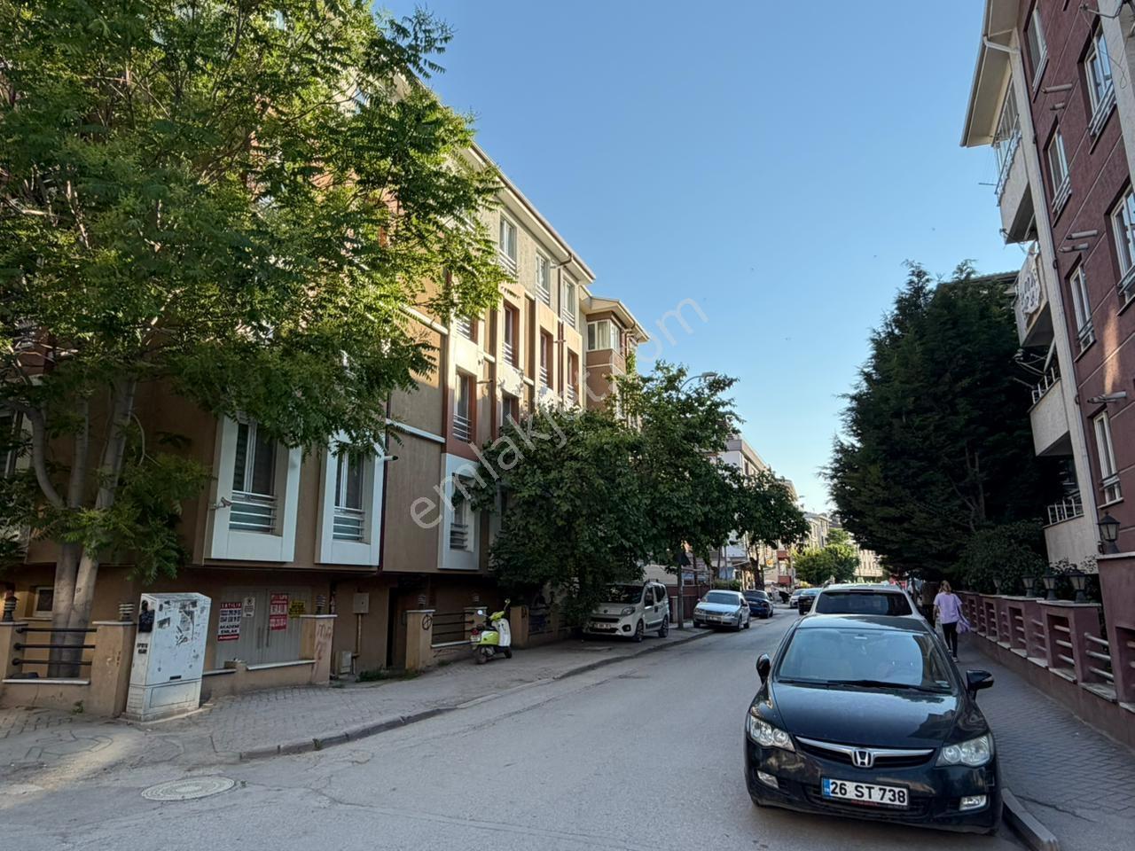 Akademi'den Cadde Yakını Ara Kat Asansörlü Bakımlı Satılık 1+1 - Görsel 16