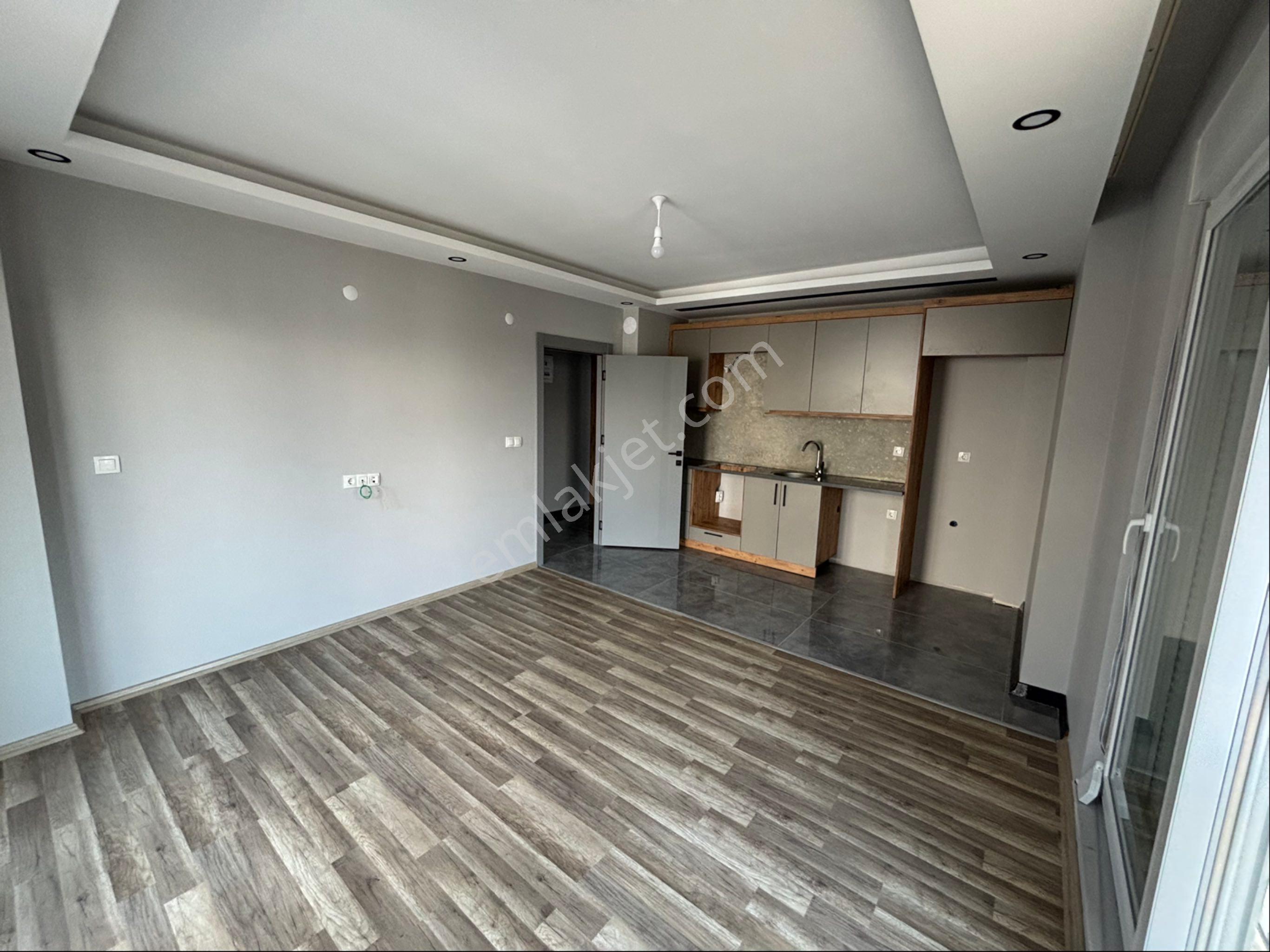 Habibler Mh 2+1 Daire Asansörlü 80 M2 Kat 2 Bina Yaşı 1 A Mutfak - Görsel 8