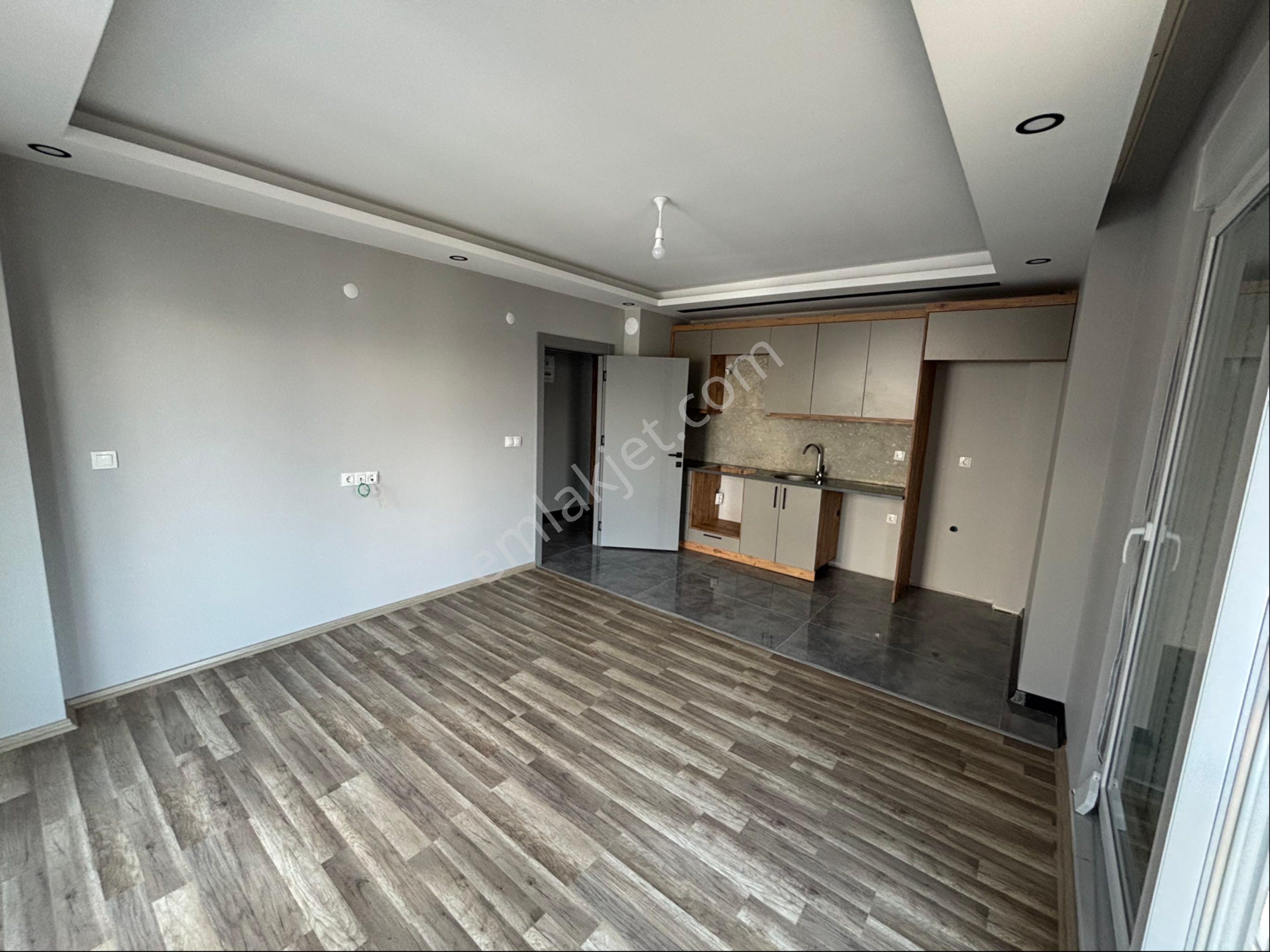 Habibler Mh 2+1 Daire Asansörlü 80 M2 Kat 2 Bina Yaşı 1 A Mutfak - Görsel 12