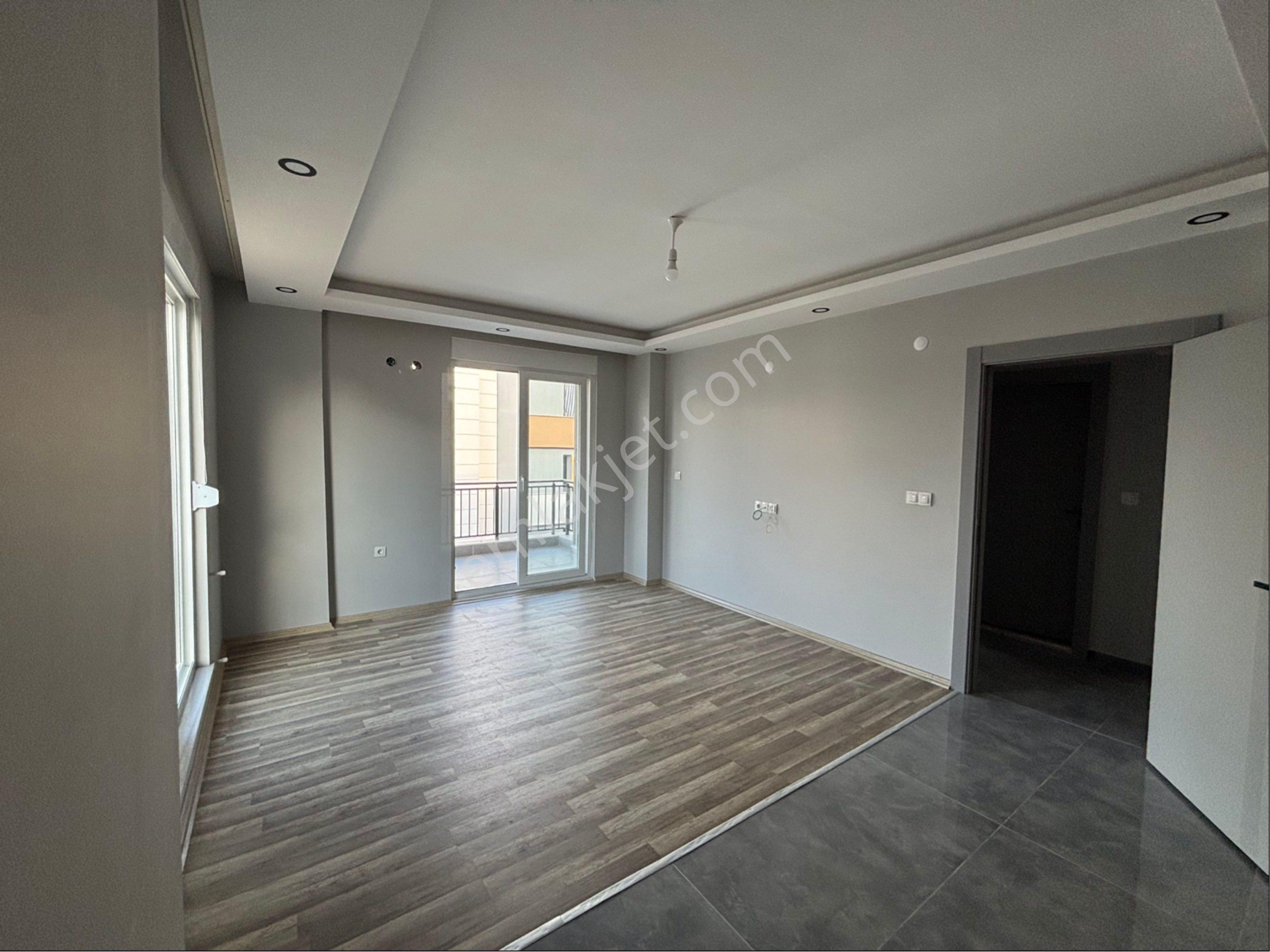 Habibler Mh 2+1 Daire Asansörlü 80 M2 Kat 2 Bina Yaşı 1 A Mutfak - Görsel 3