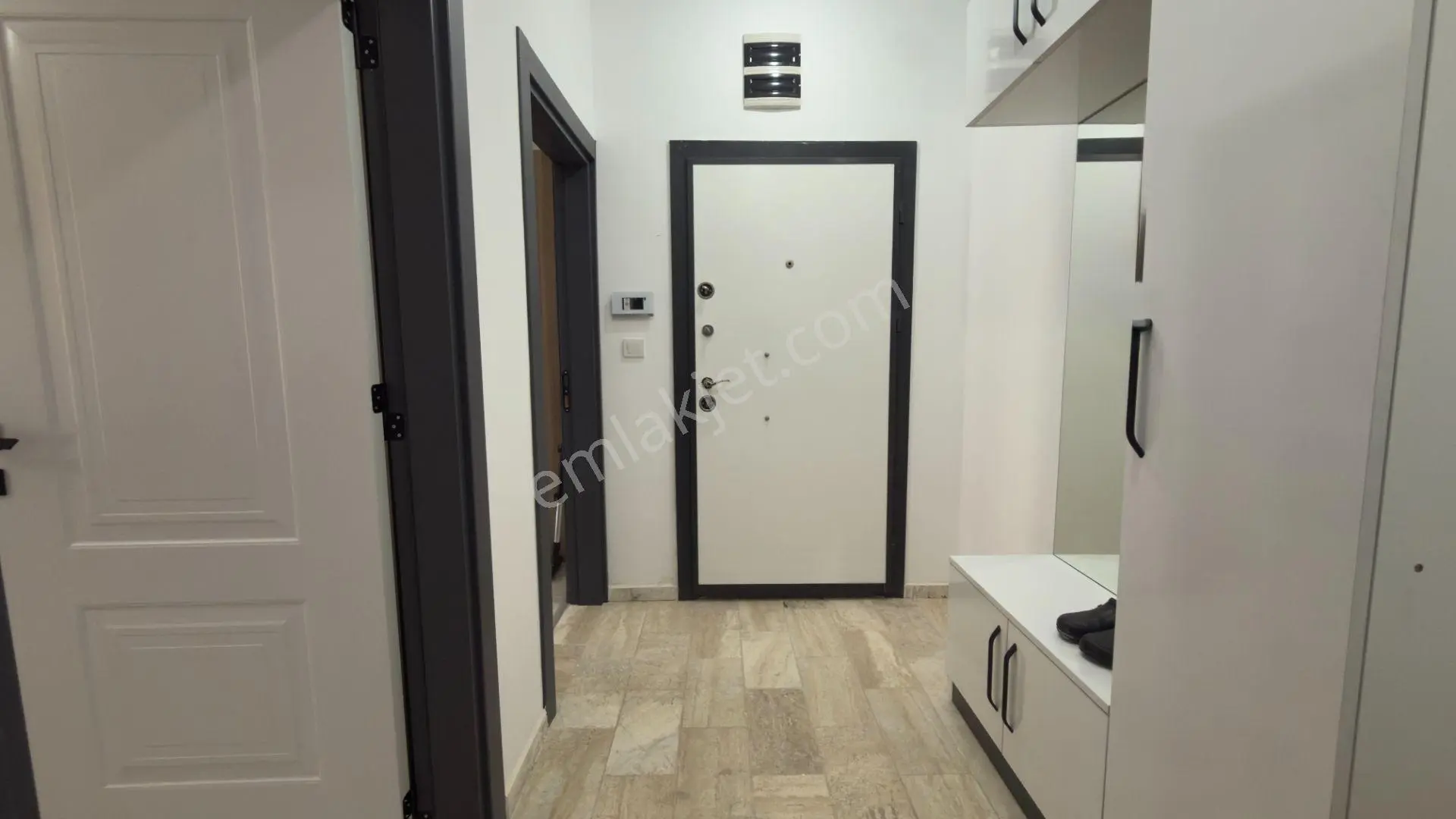 Kadıköy Eroğlan Mahallesi’nde Eşyalı Kiralık 1+1 Daire - Görsel 3