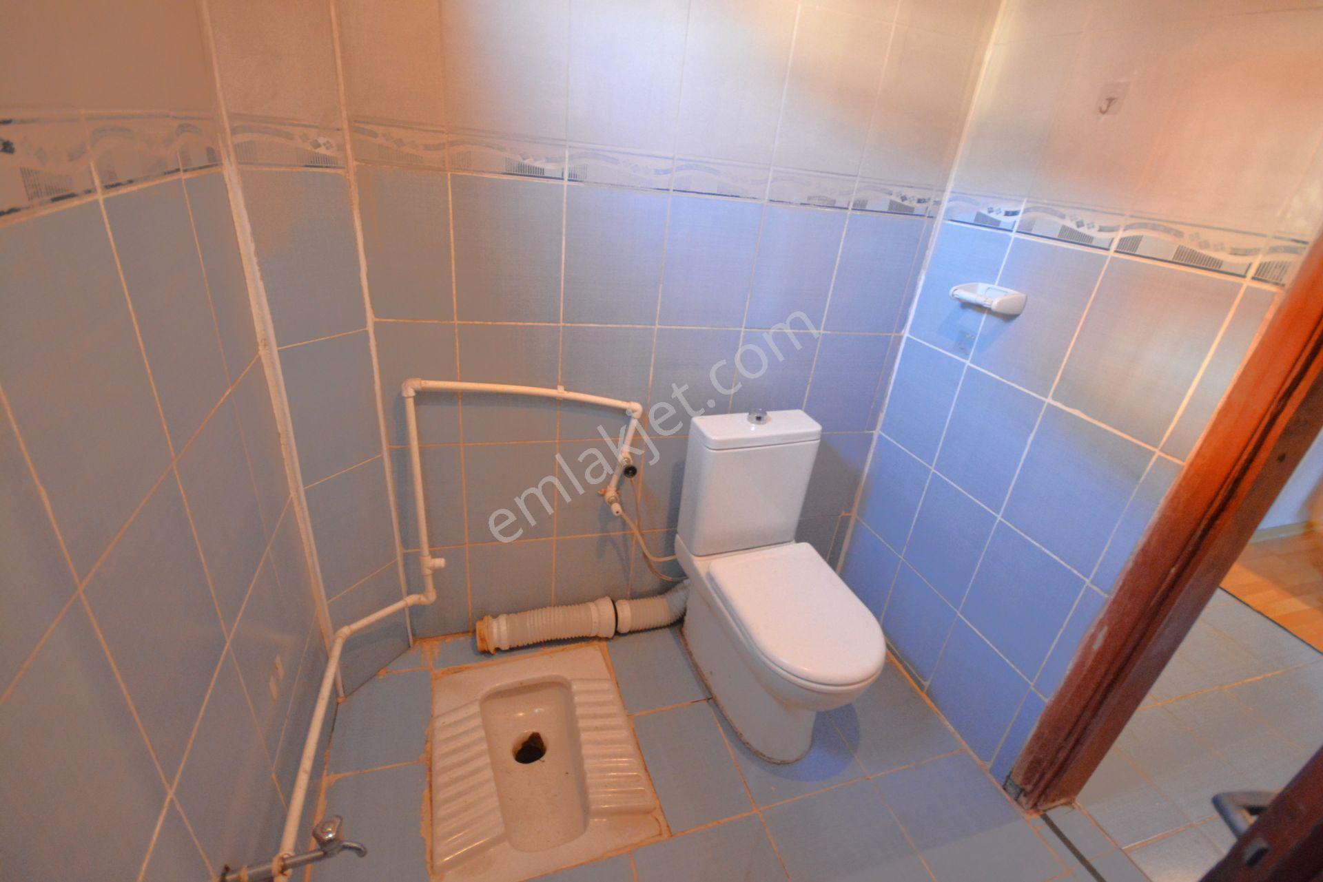 Kiralık 80 M2 Balkonlu Merkezi Konumda 2+1 Daire - Görsel 10