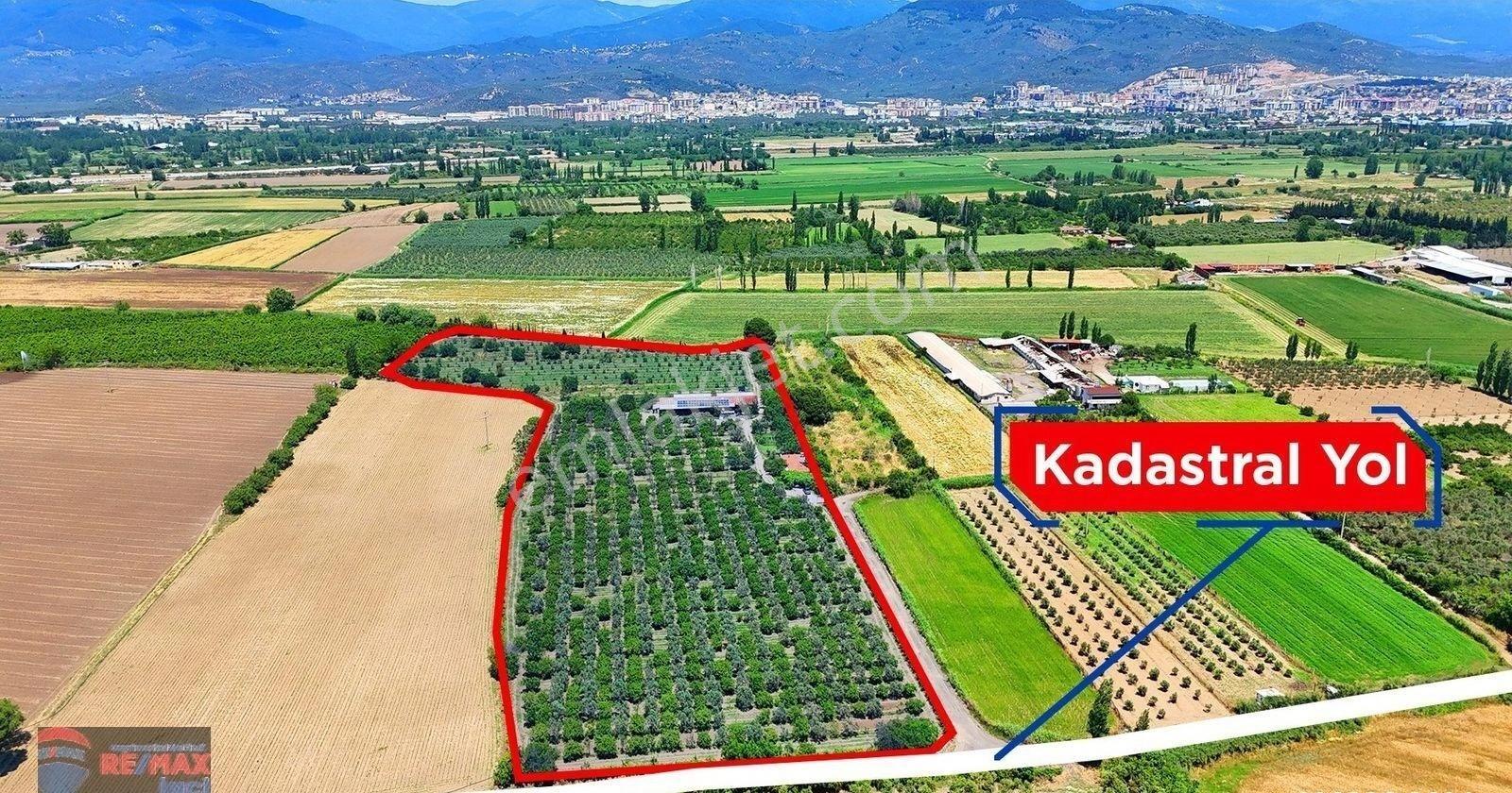 Re/max İnci'den Edremit Çıkrıkçı Mah. Üretim Kapasiteli Tam Donanımlı Satılık Çiftlik - Görsel 11
