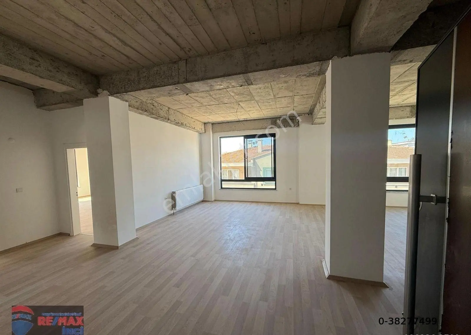 Re/max İnci'den Paşaalanı Mahallesi'nde Prestijli Komple Kiralık Bina - Görsel 34