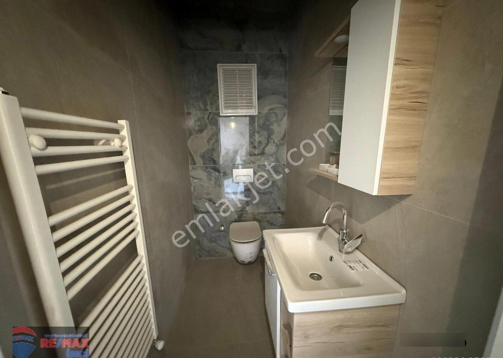 Re/max İnci'den Paşaalanı Mahallesi'nde Prestijli Komple Kiralık Bina - Görsel 27