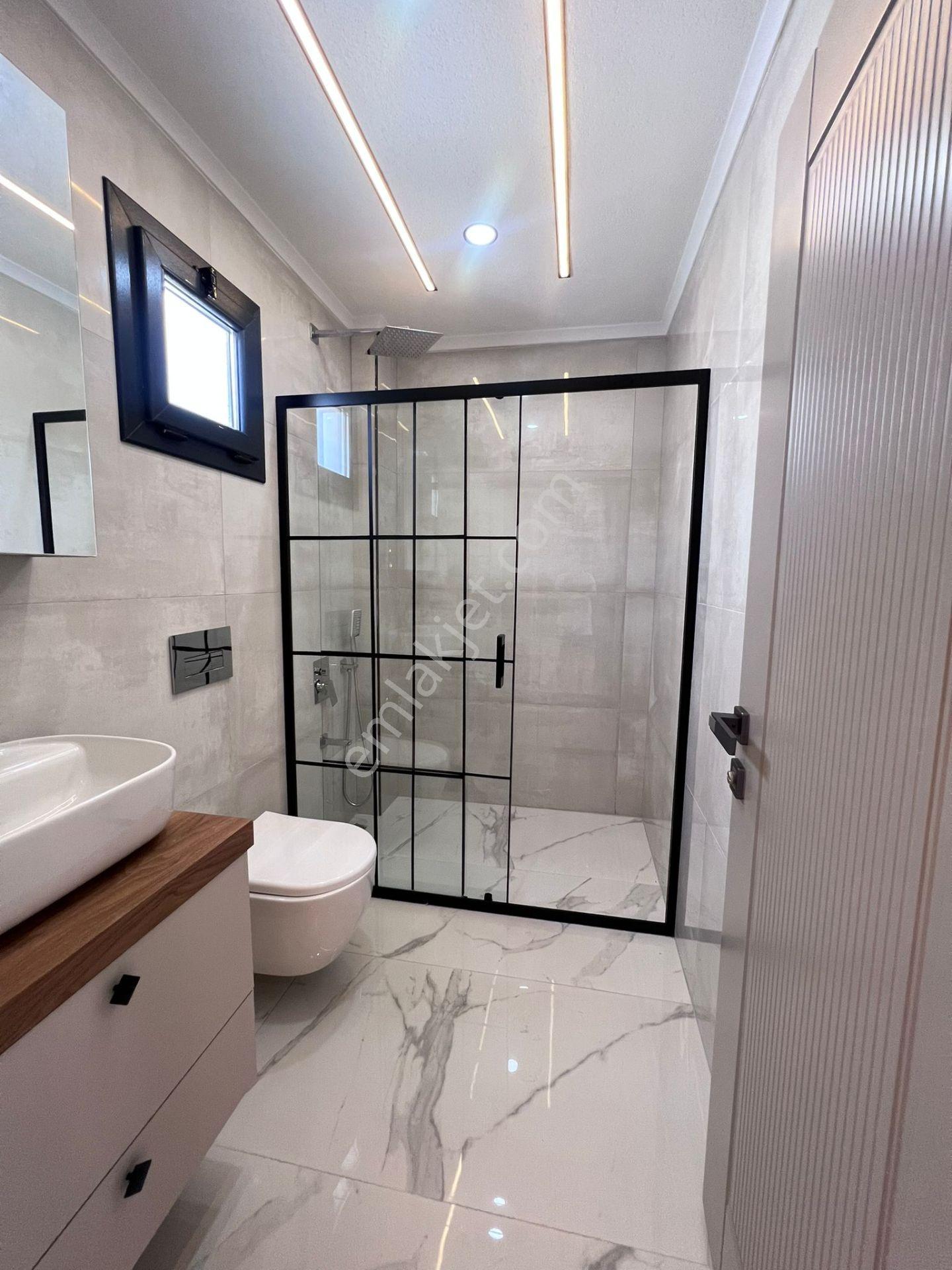Didim Hisar Mahallesinde Akıllı Sistem Kendine Ait Havuzlu Geniş Bahçeli 4+1 Sıfır Villa - Görsel 13