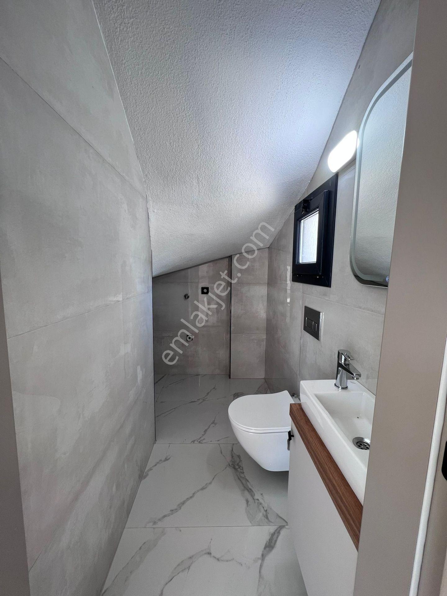 Didim Hisar Mahallesinde Akıllı Sistem Kendine Ait Havuzlu Geniş Bahçeli 4+1 Sıfır Villa - Görsel 8