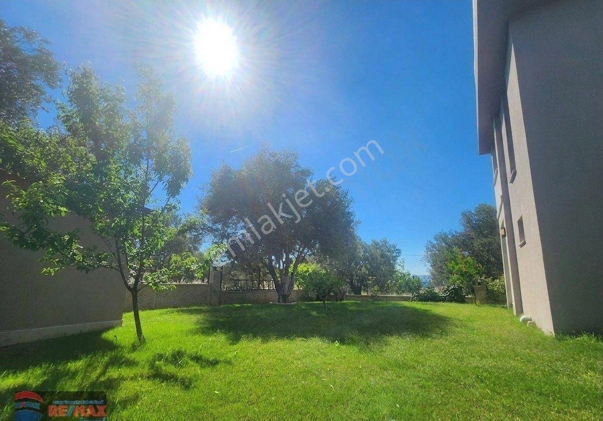 Re/max İnci'den Gömeç Karaağaç'ta Kiralık Deniz Manzaralı Müstakil Villa - Görsel 16