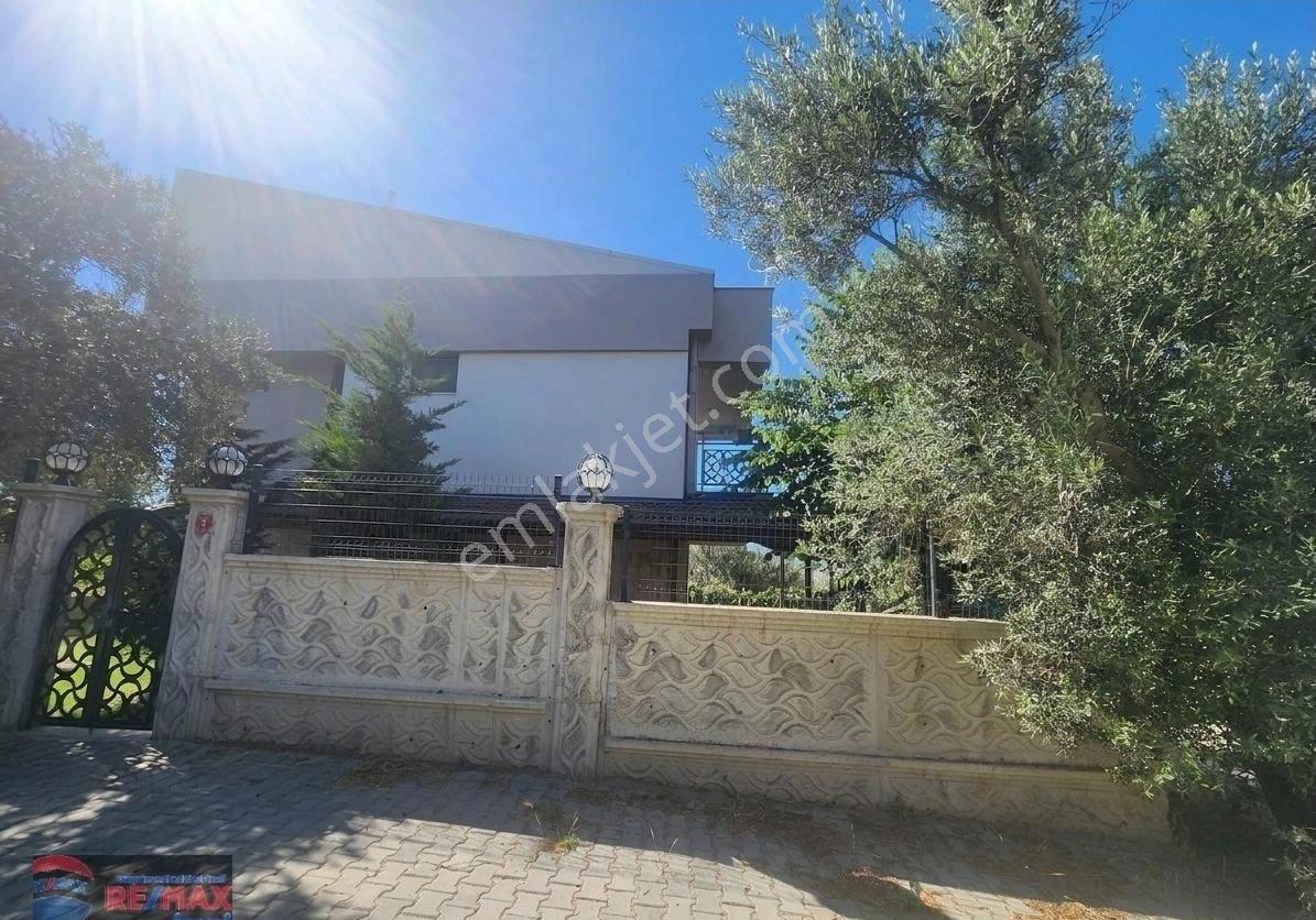 Re/max İnci'den Gömeç Karaağaç'ta Kiralık Deniz Manzaralı Müstakil Villa - Görsel 6
