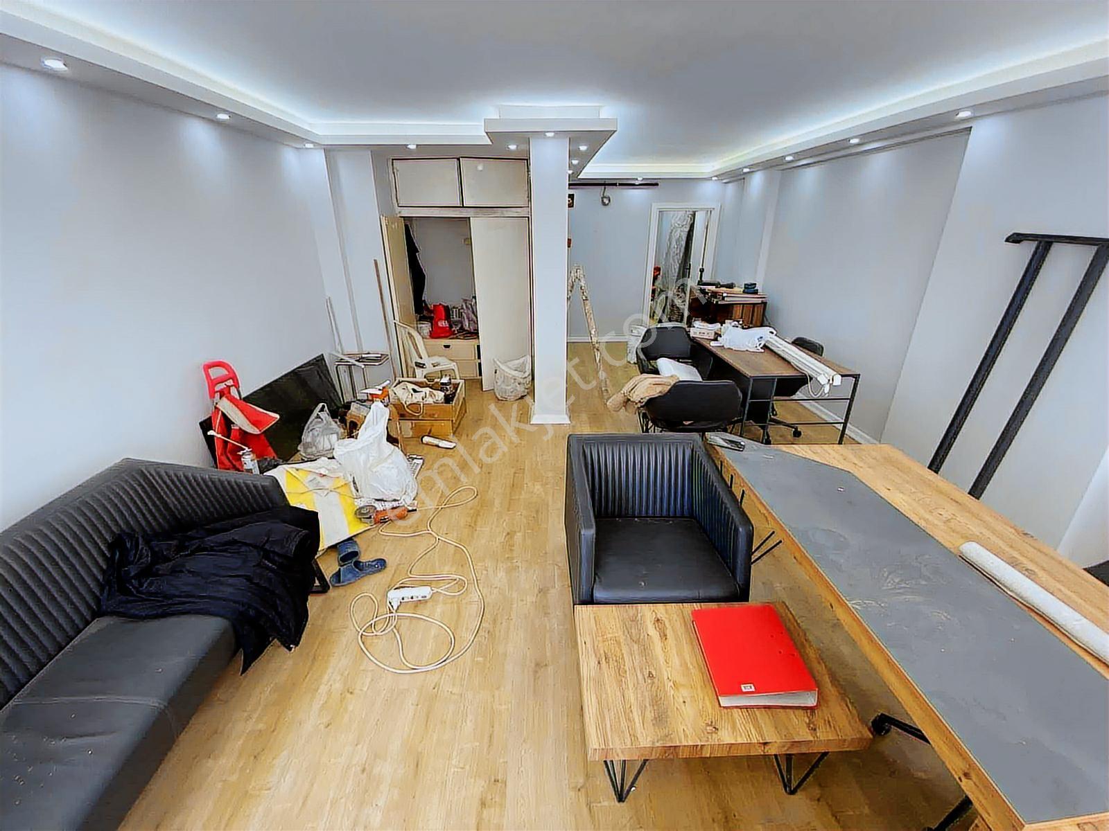 İnönü Caddesının En Prestijli Yerinde Eşyalı Kiralık Ofis - Görsel 35