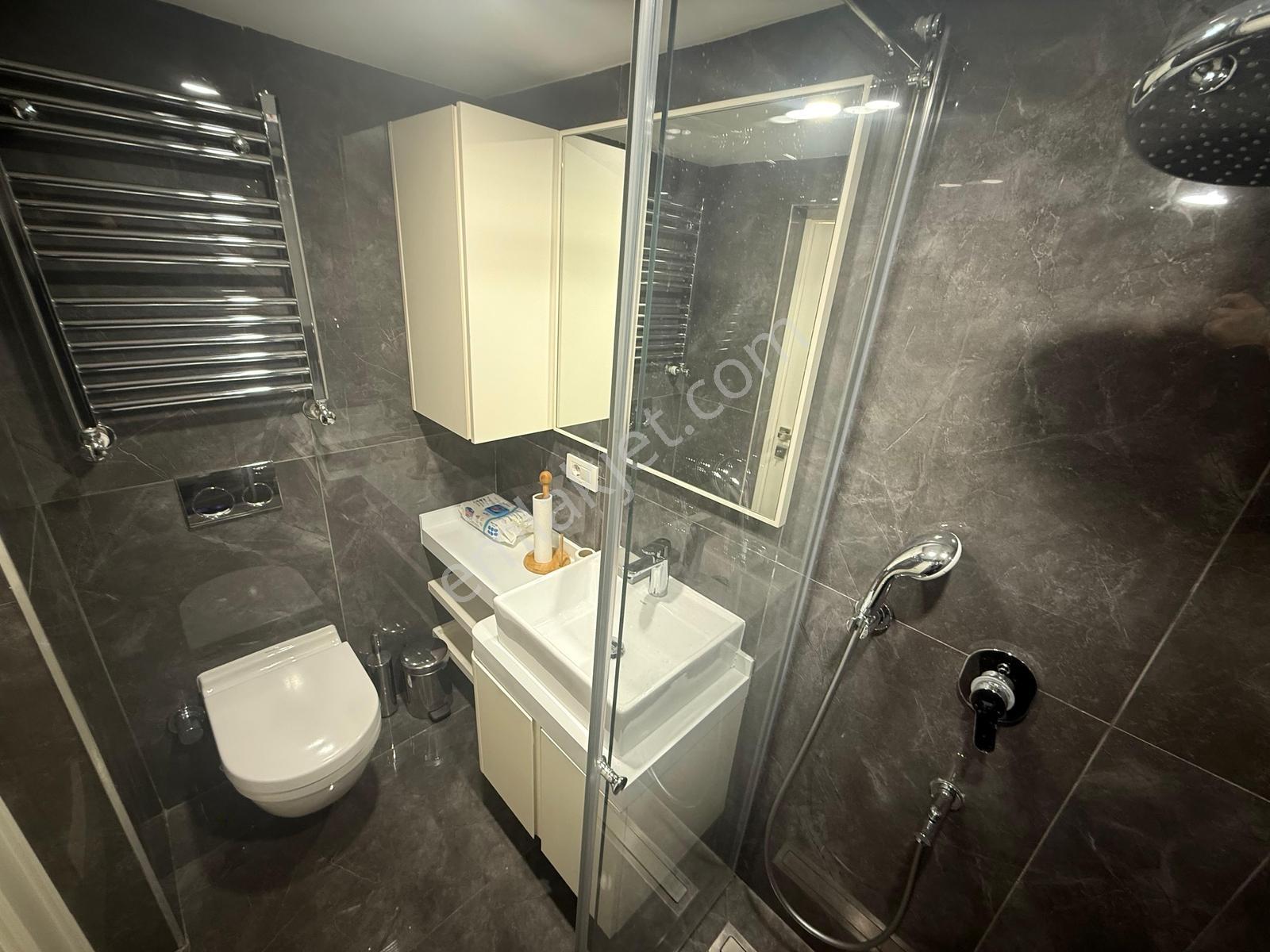 Silivride Denize Sıfır Manzaralı Prestijli Villa Ve Müştemilatı - Görsel 18
